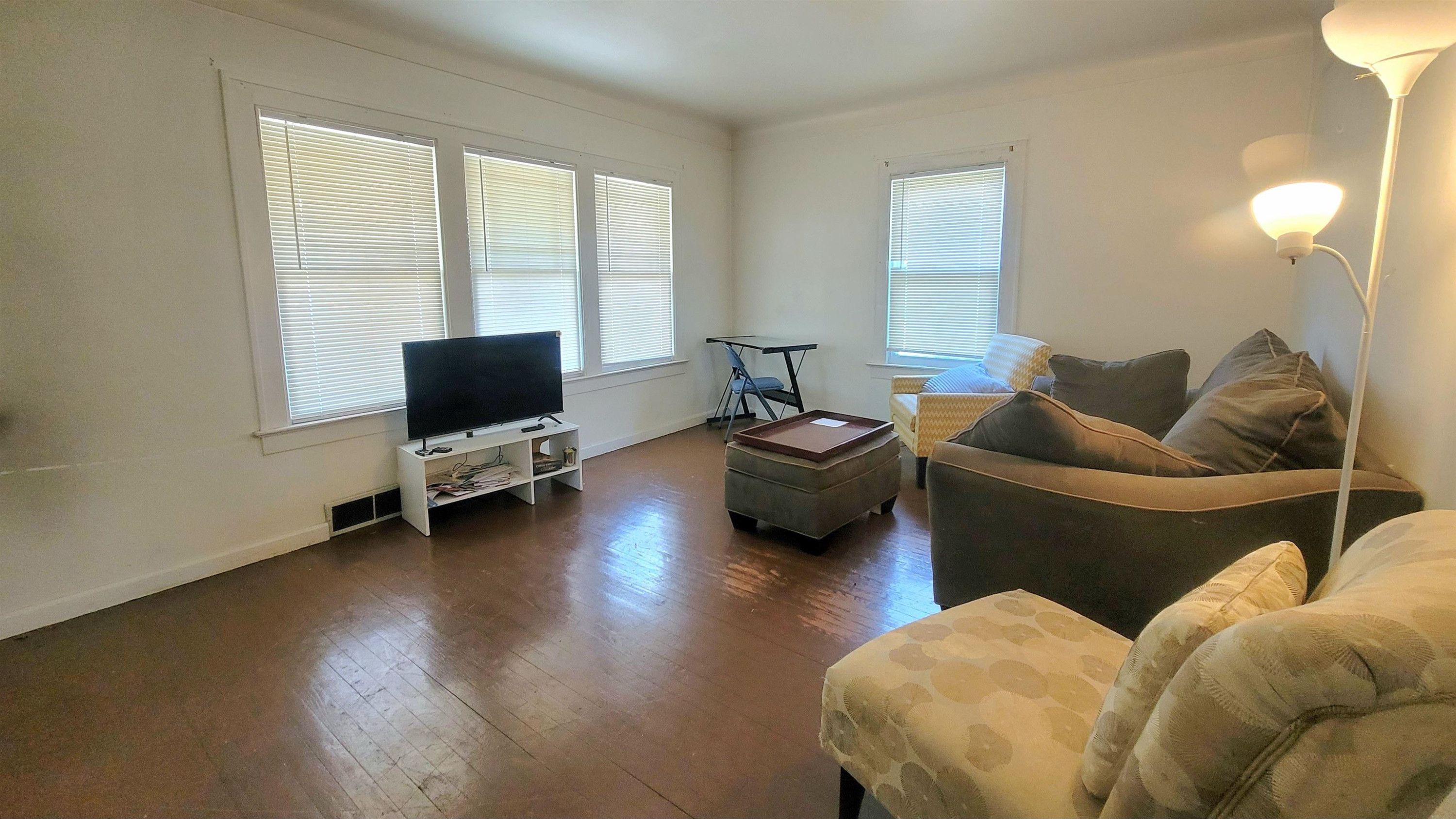 701 Dupont Street, Flint, MI 48504 — Photo 8
