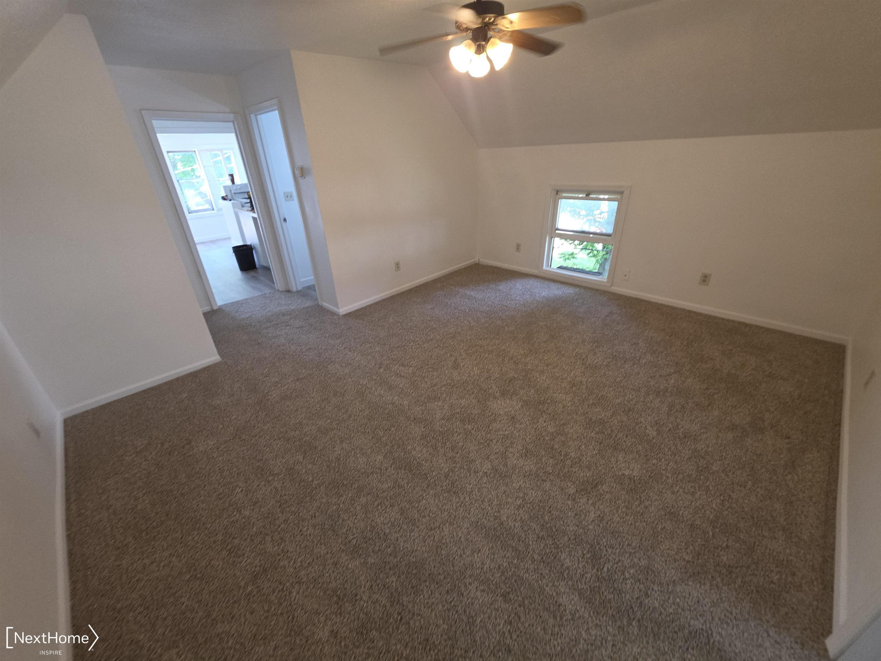 988 Corunna Avenue, Owosso, MI 48867 — Photo 10