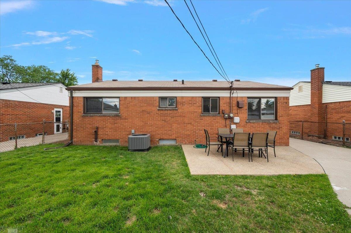 15650 Flanagan Street, Roseville, MI 48066 — Photo 36