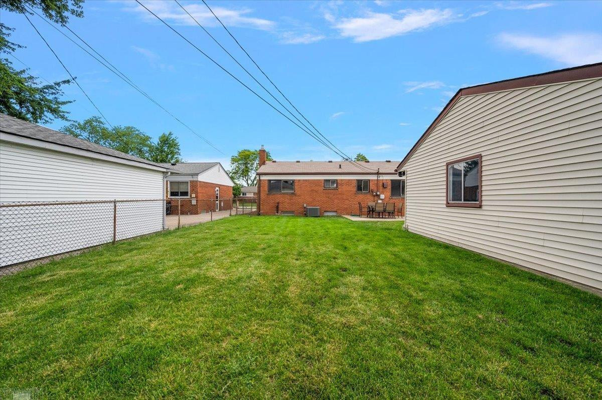 15650 Flanagan Street, Roseville, MI 48066 — Photo 45
