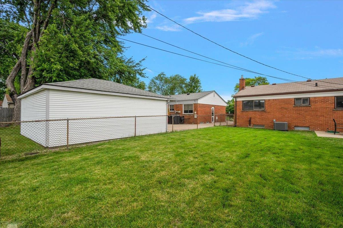 15650 Flanagan Street, Roseville, MI 48066 — Photo 46