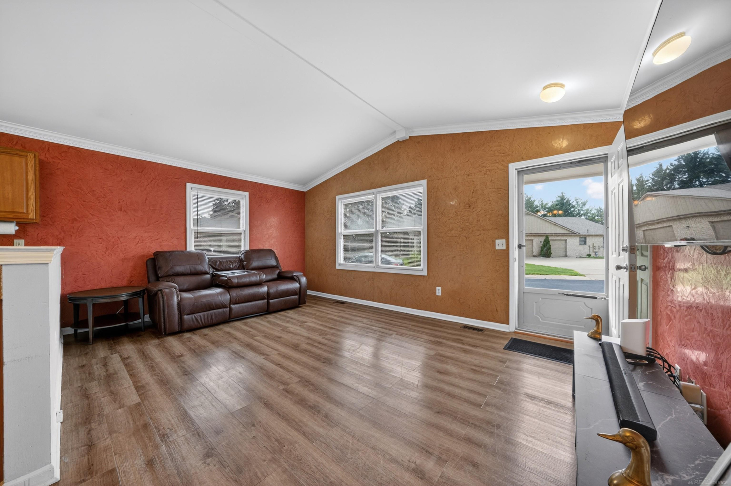 41933 King Edward Court, Clinton Twp, MI 48038 — Photo 8