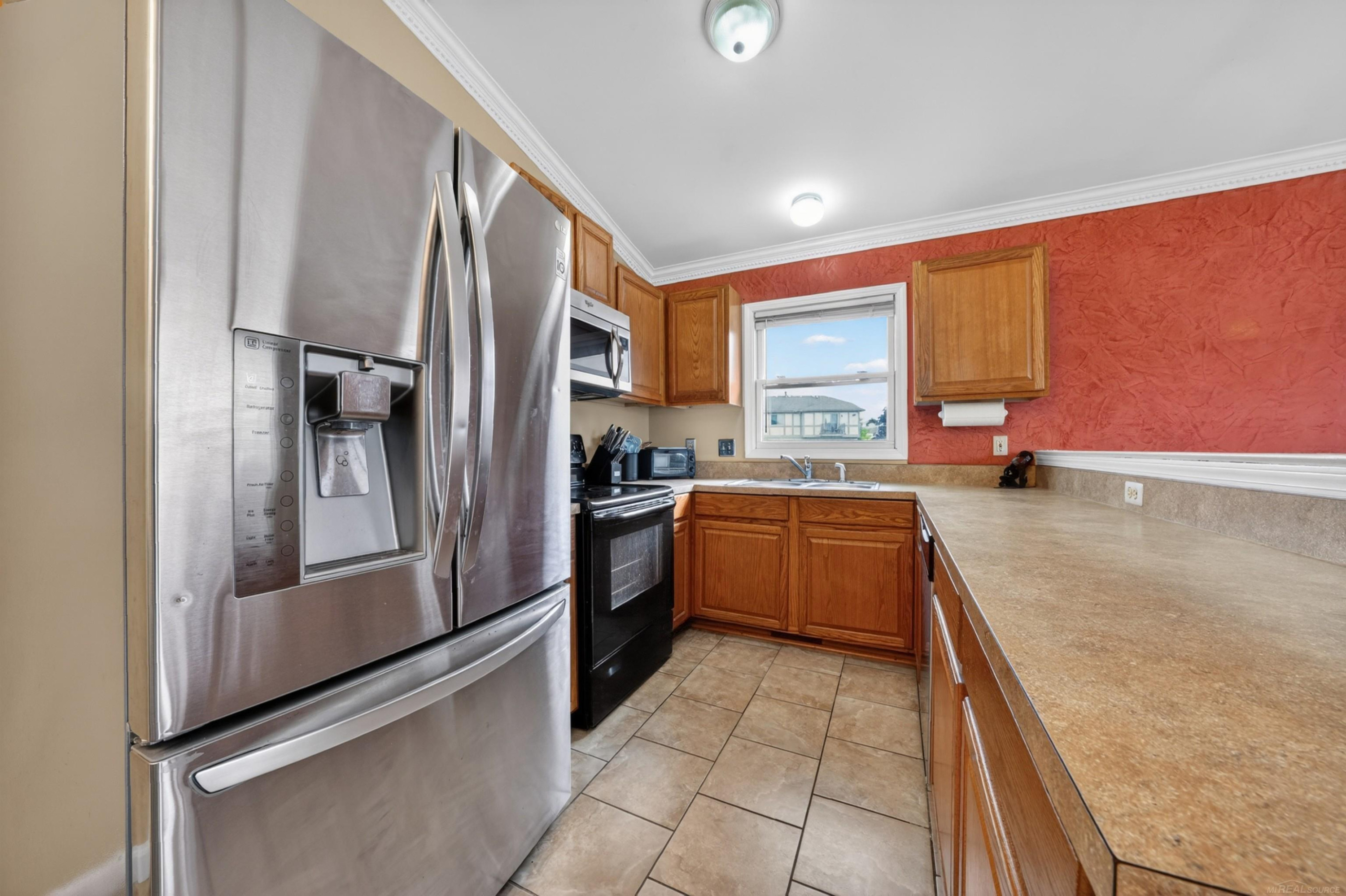 41933 King Edward Court, Clinton Twp, MI 48038 — Photo 13