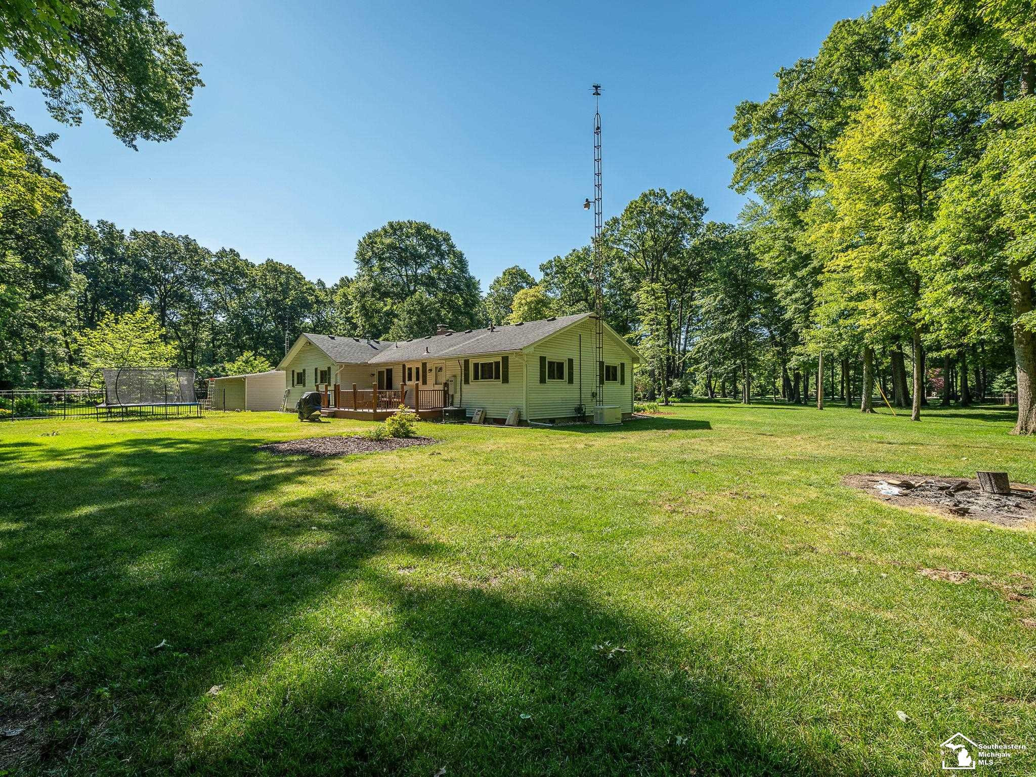 4496 School Road, Temperance, MI 48182 — Photo 32