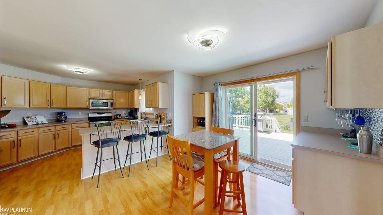 53135 Cripple Creek Drive, MI 48047 — Photo 12