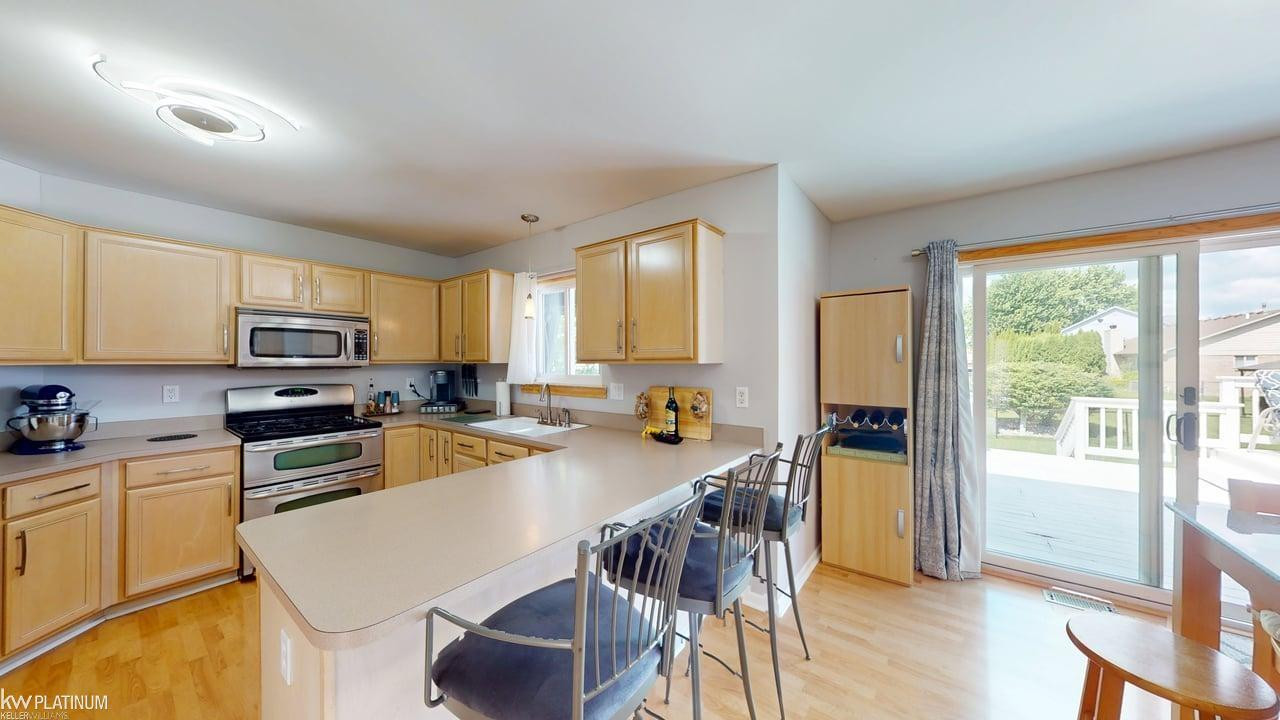 53135 Cripple Creek Drive, MI 48047 — Photo 15