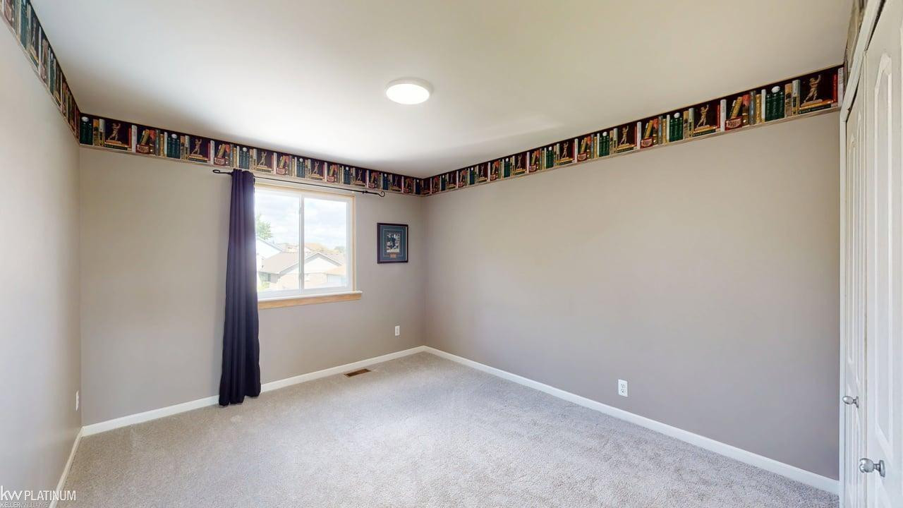 53135 Cripple Creek Drive, MI 48047 — Photo 27