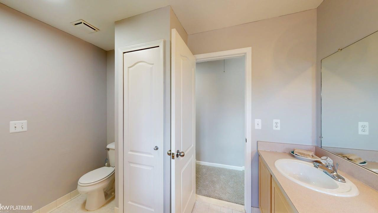 53135 Cripple Creek Drive, MI 48047 — Photo 35