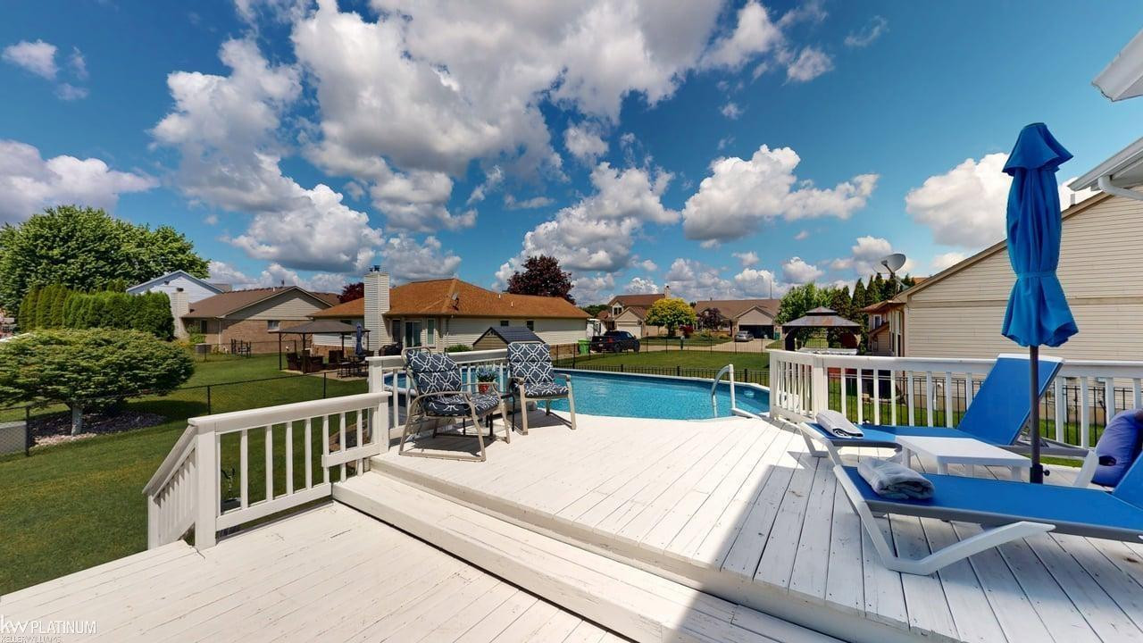 53135 Cripple Creek Drive, MI 48047 — Photo 38