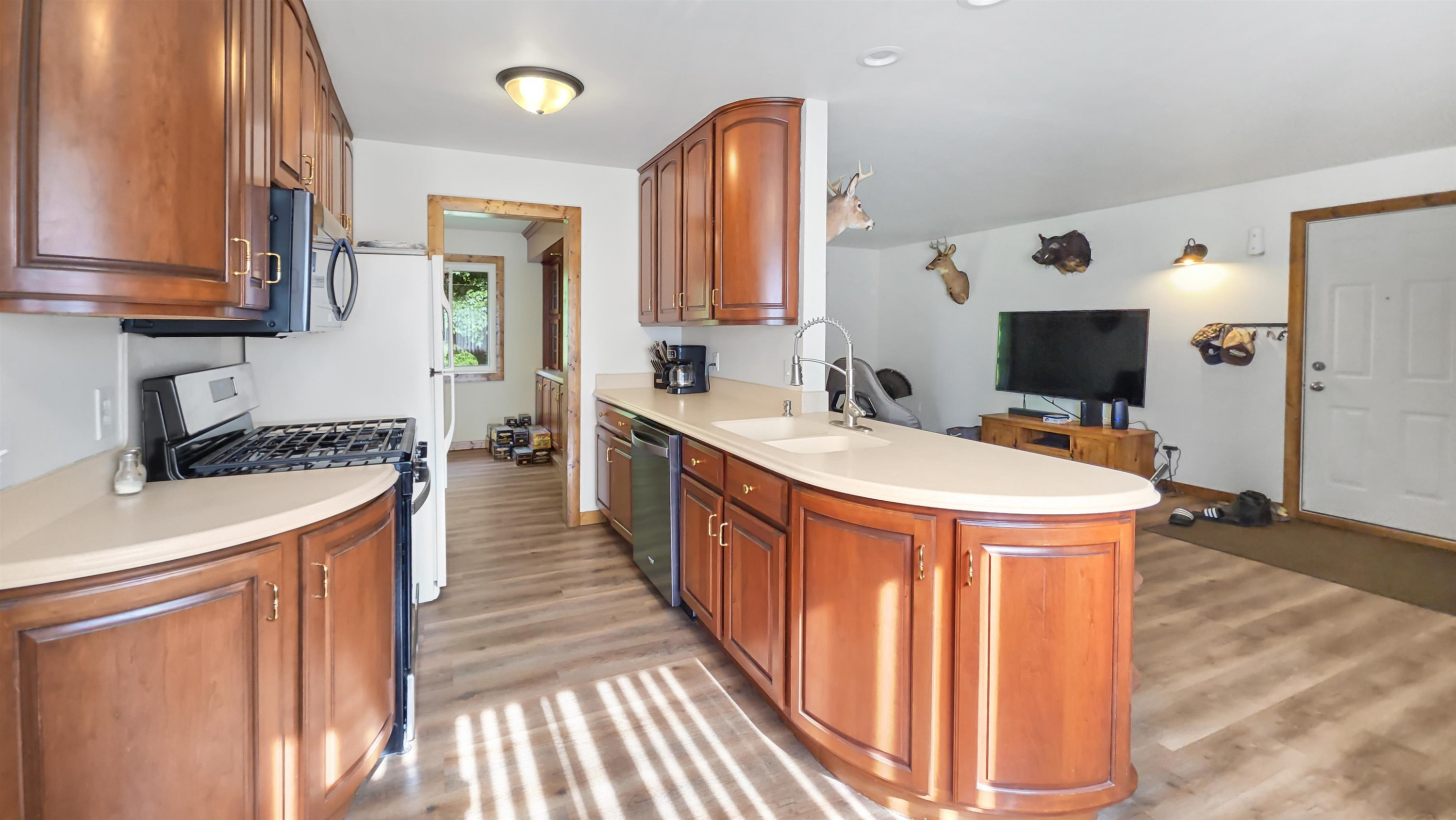 4257 S State Road, Davison, MI 48423 — Photo 2
