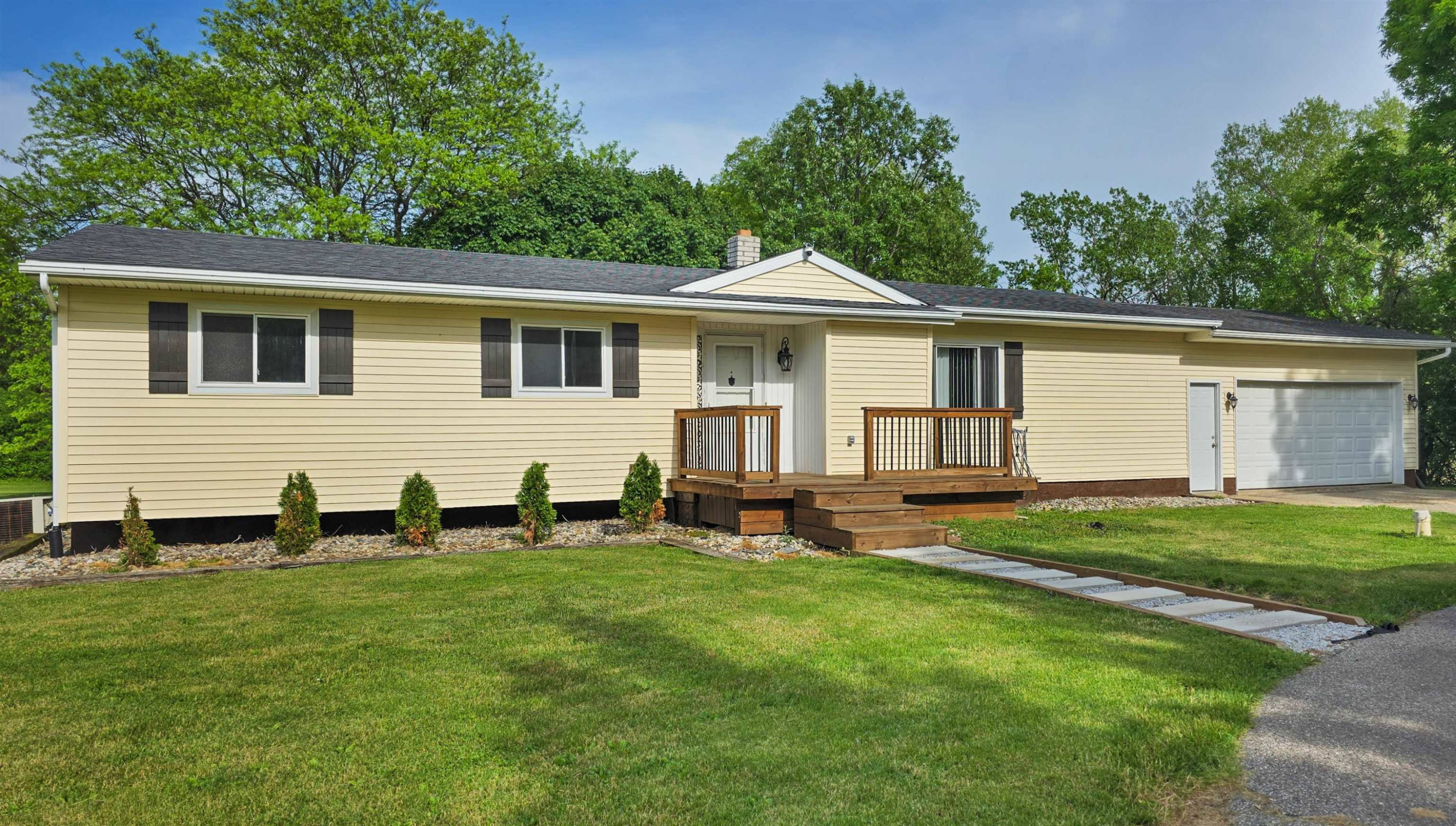 4257 S State Road, Davison, MI 48423 — Photo 24