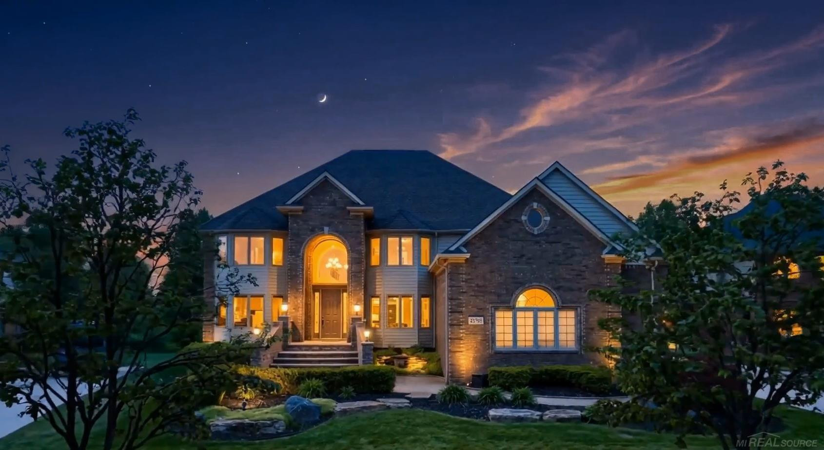 55733 Whitney Court, Shelby Twp, MI 48315 — Photo 2