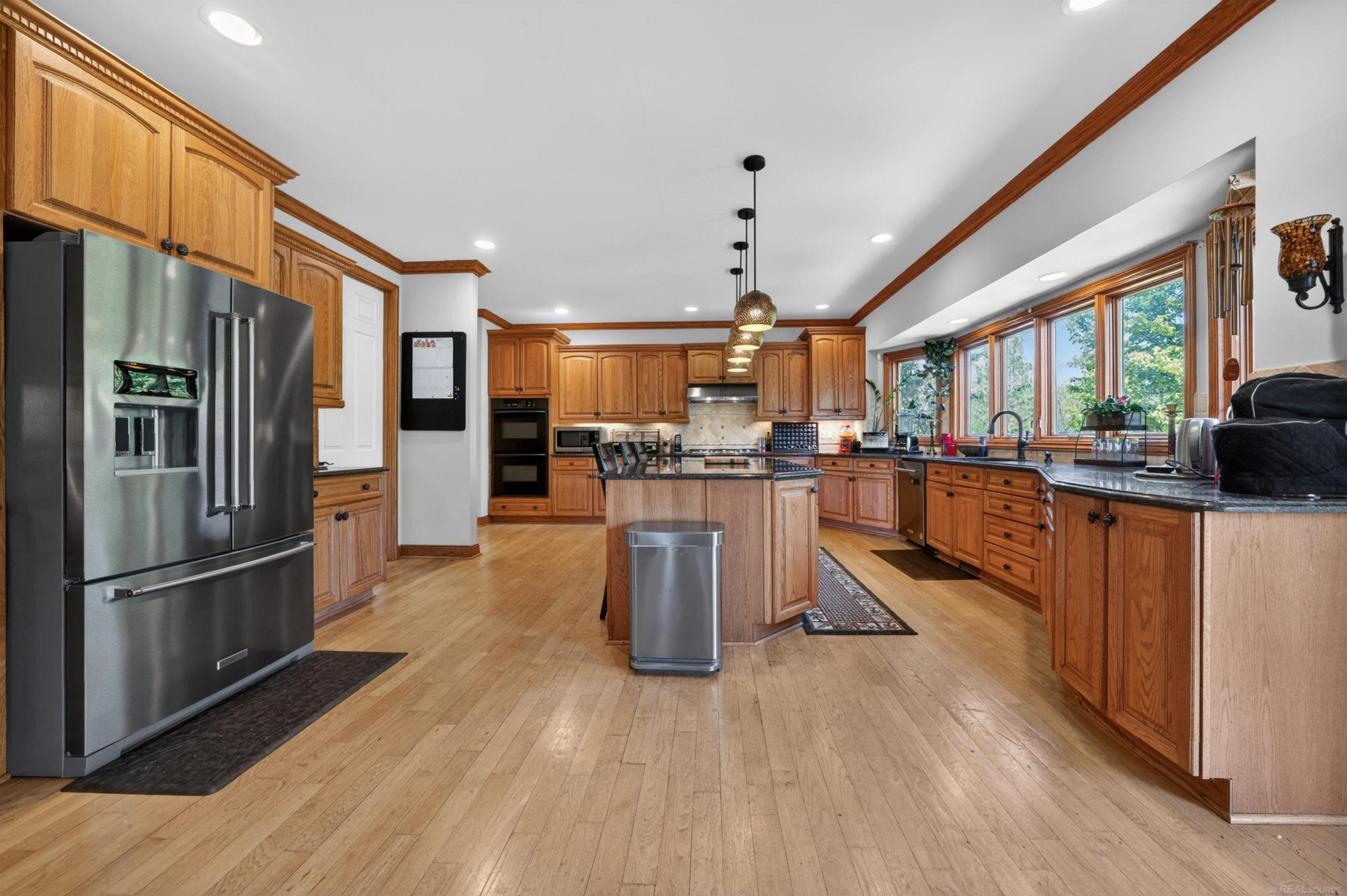55733 Whitney Court, Shelby Twp, MI 48315 — Photo 18