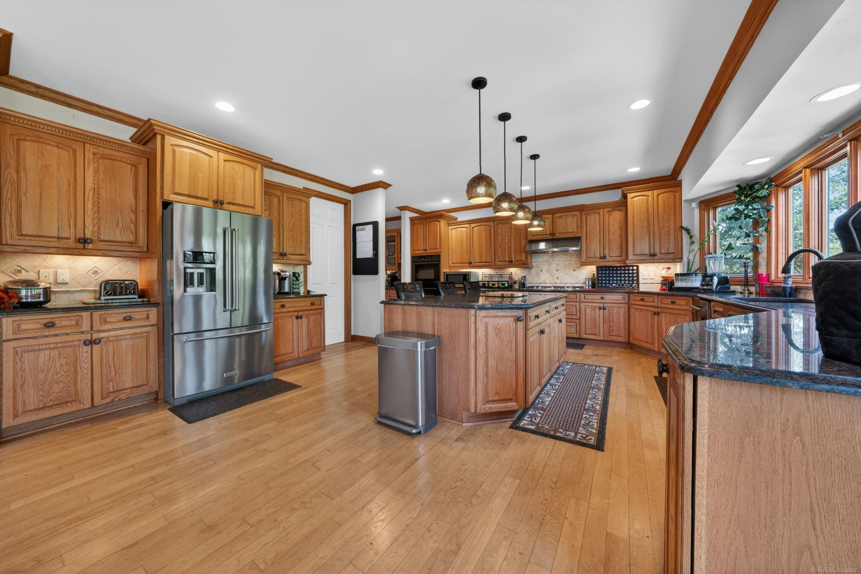55733 Whitney Court, Shelby Twp, MI 48315 — Photo 19