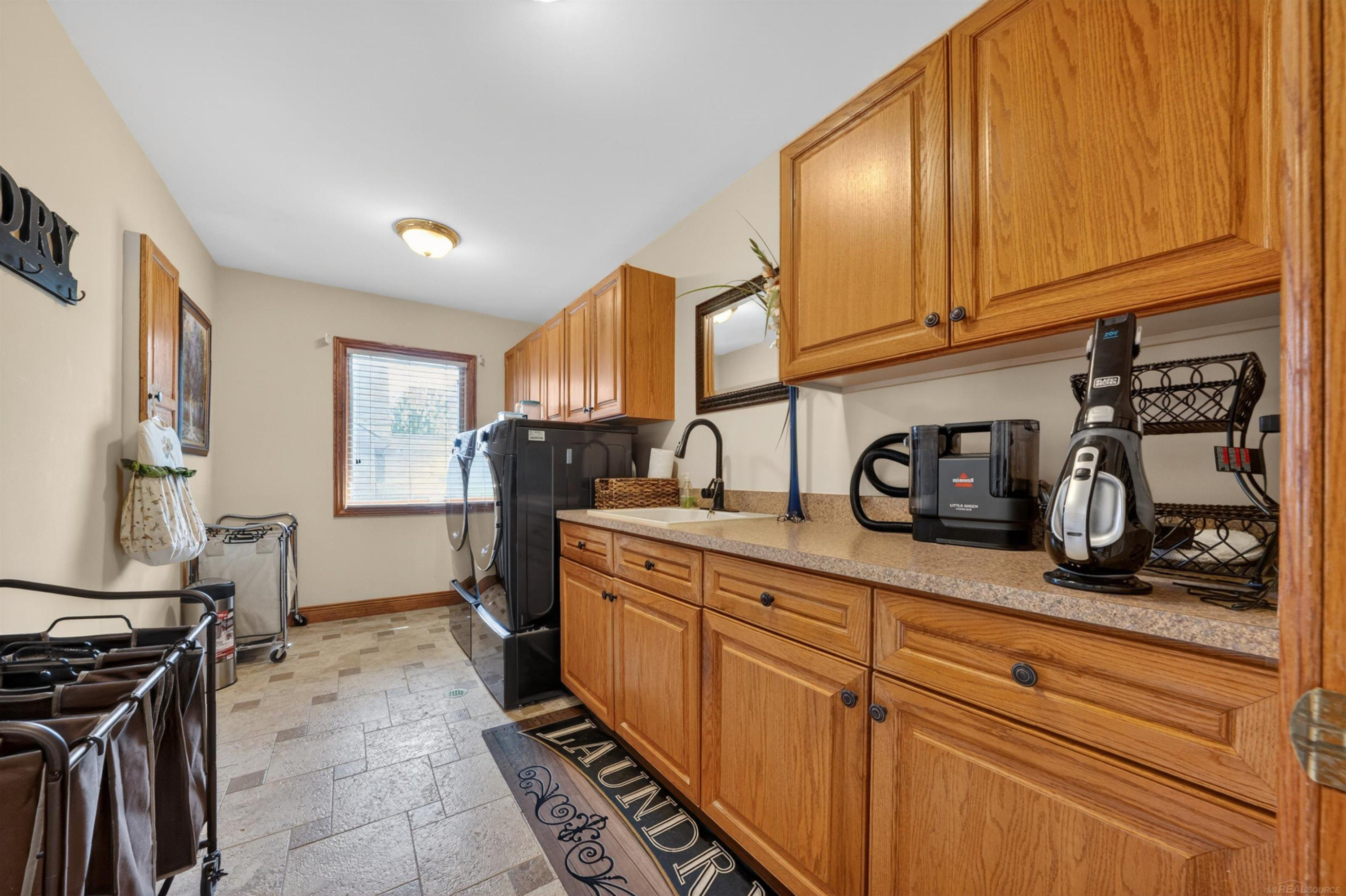 55733 Whitney Court, Shelby Twp, MI 48315 — Photo 28