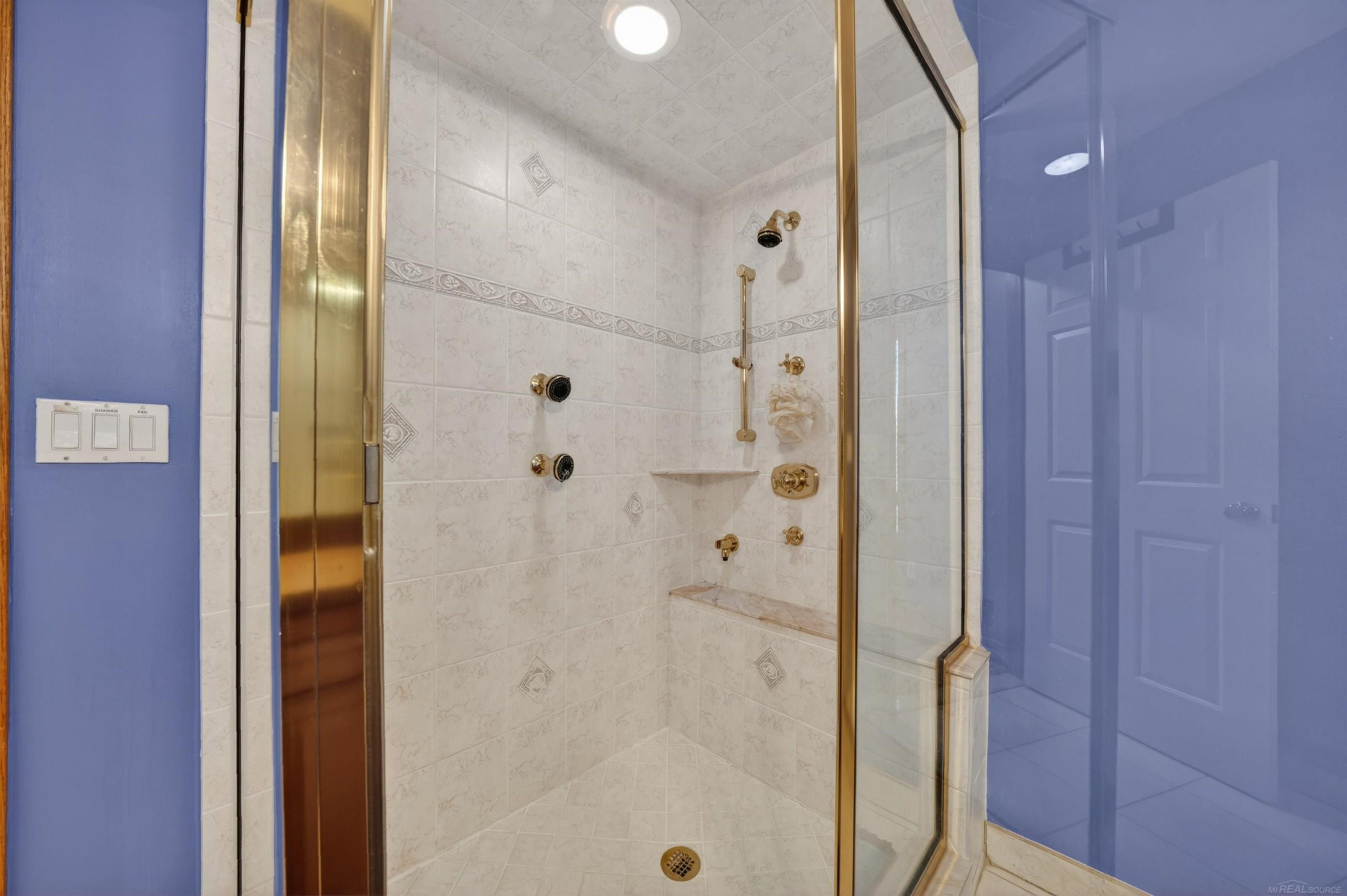 55733 Whitney Court, Shelby Twp, MI 48315 — Photo 41