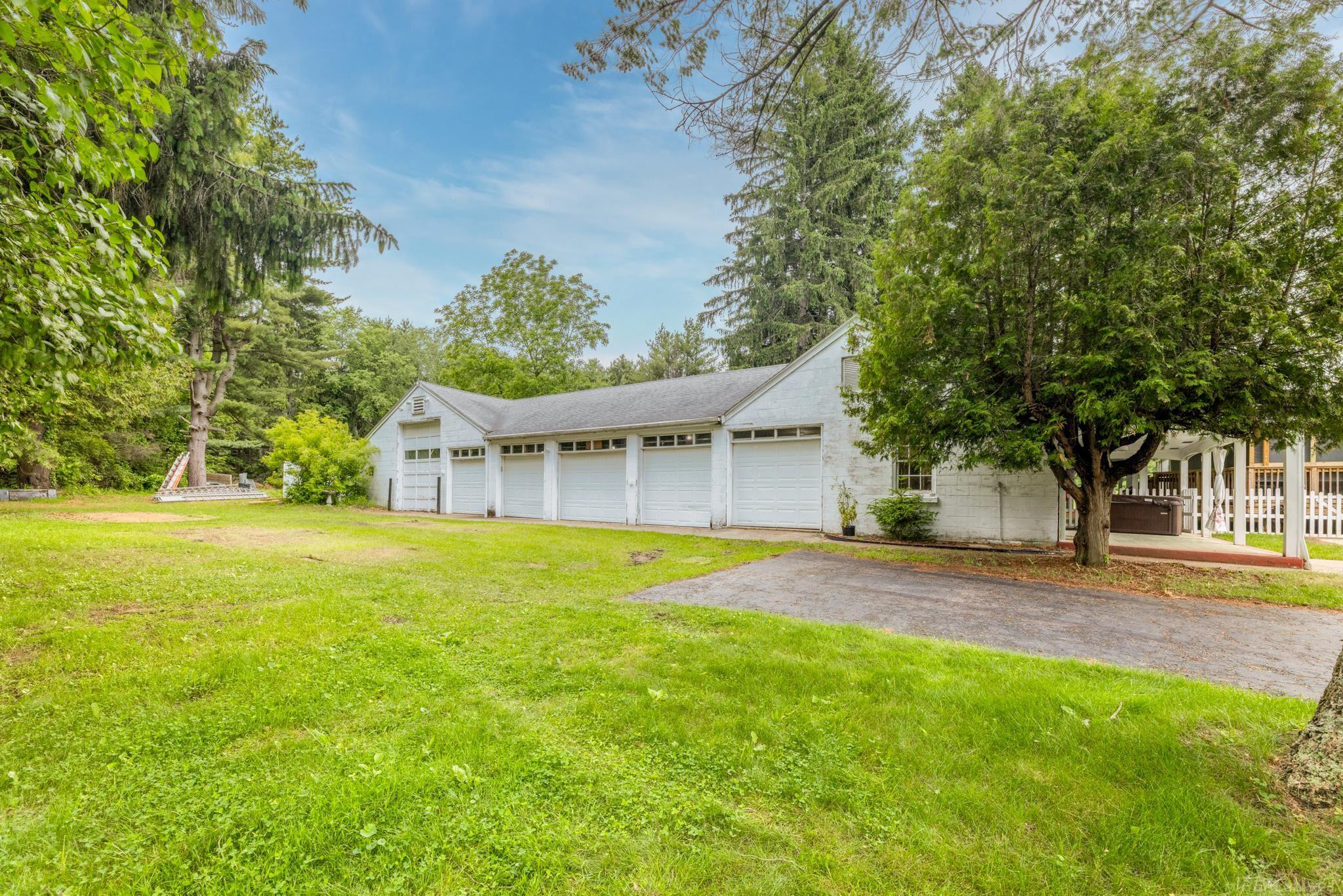 4484 Lakeshore Road, Lexington, MI 48450 — Photo 4