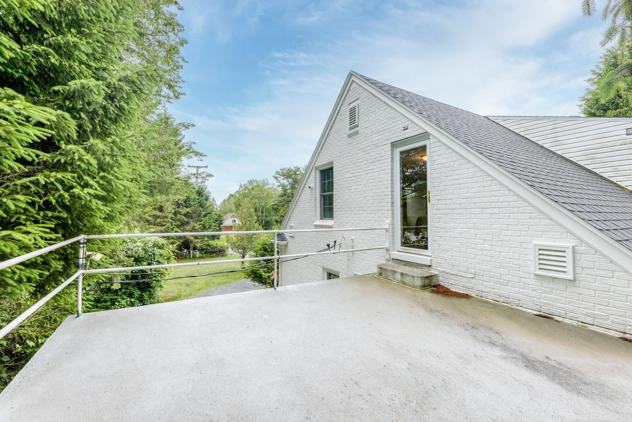 4484 Lakeshore Road, Lexington, MI 48450 — Photo 32