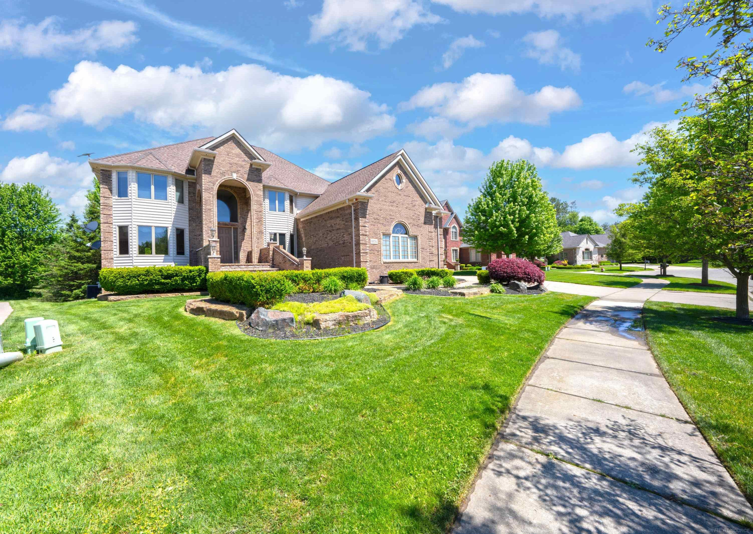 55733 Whitney Court, Shelby Twp, MI 48315 — Photo 65