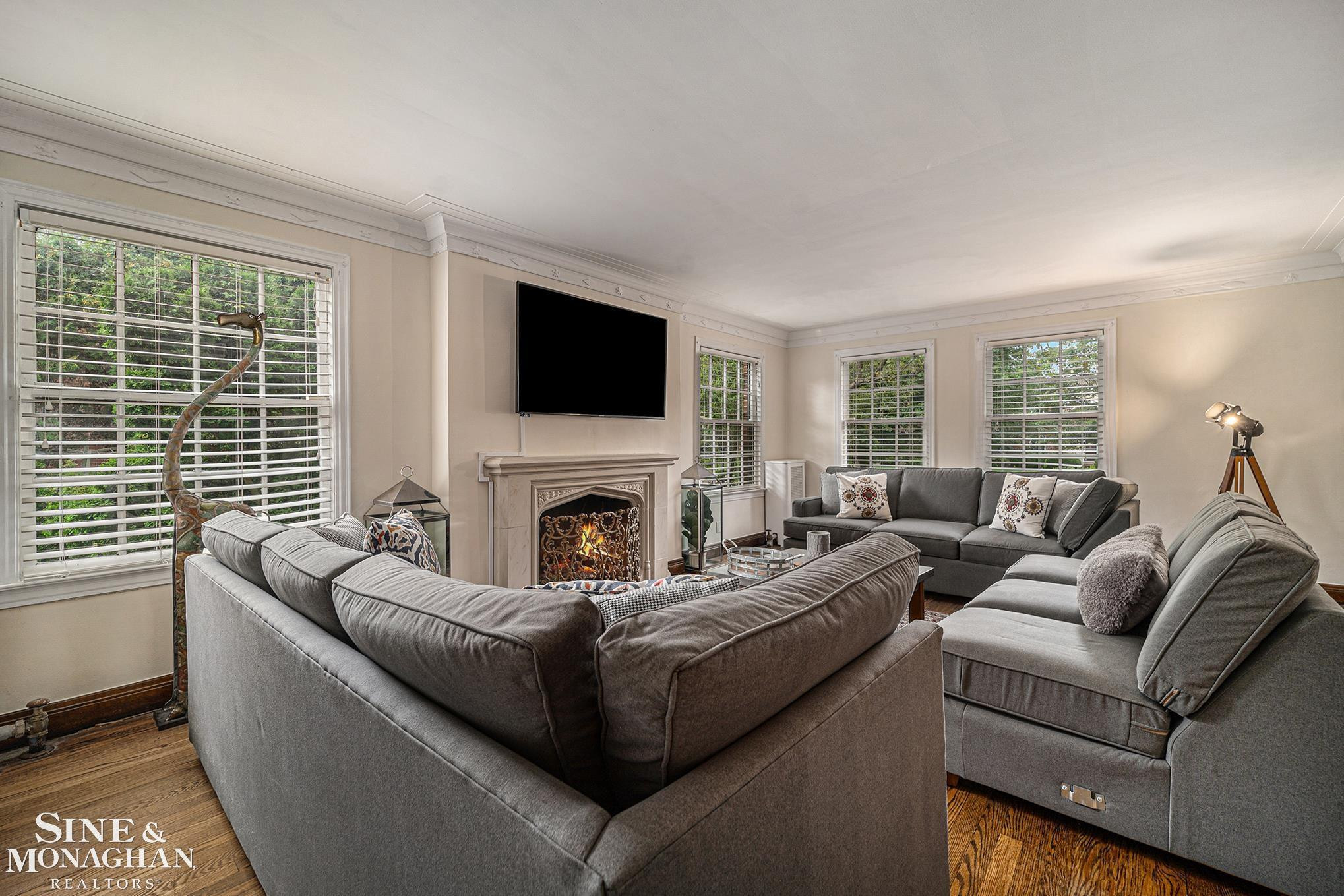 720 Trombley Road, Second Floor Unit, Grosse Pointe Park, MI 48230 — Photo 4