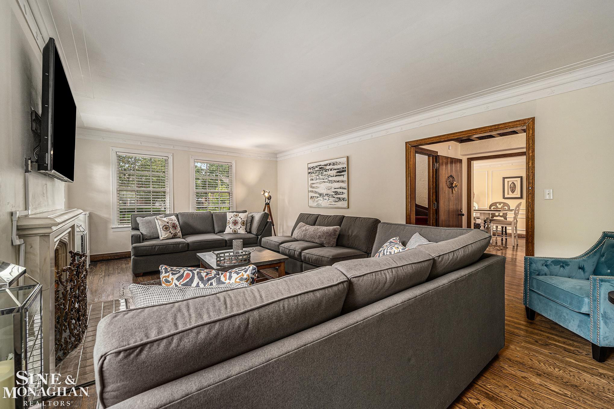 720 Trombley Road, Second Floor Unit, Grosse Pointe Park, MI 48230 — Photo 5