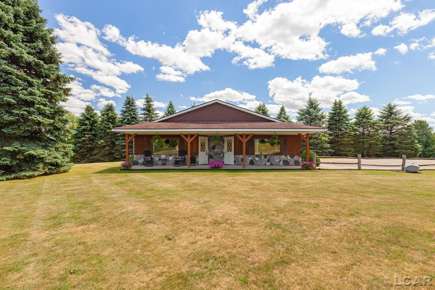 9845 W M-50 Highway, Onsted, MI 49265 — Photo 2