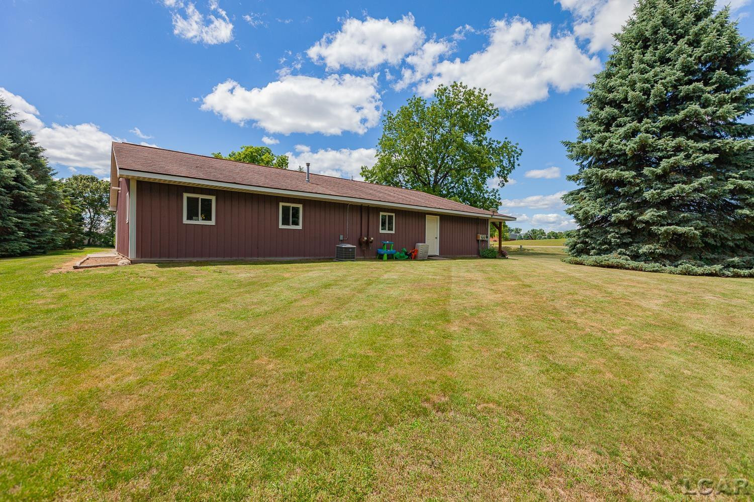 9845 W M-50 Highway, Onsted, MI 49265 — Photo 4