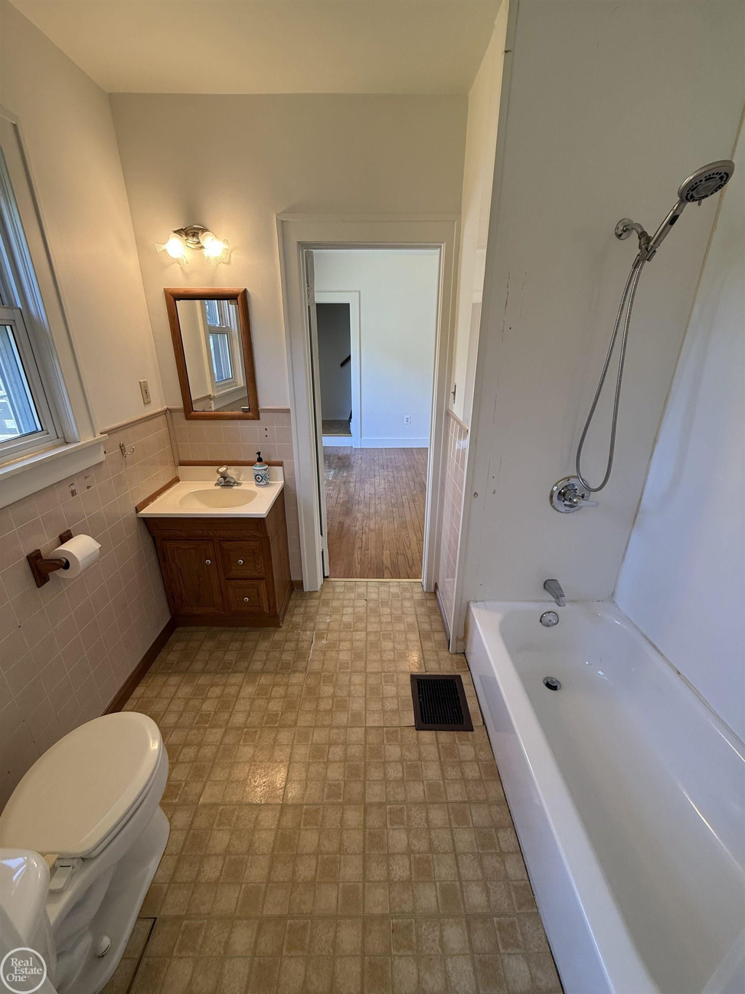 33 High Street, Mount Clemens, MI 48043 — Photo 15