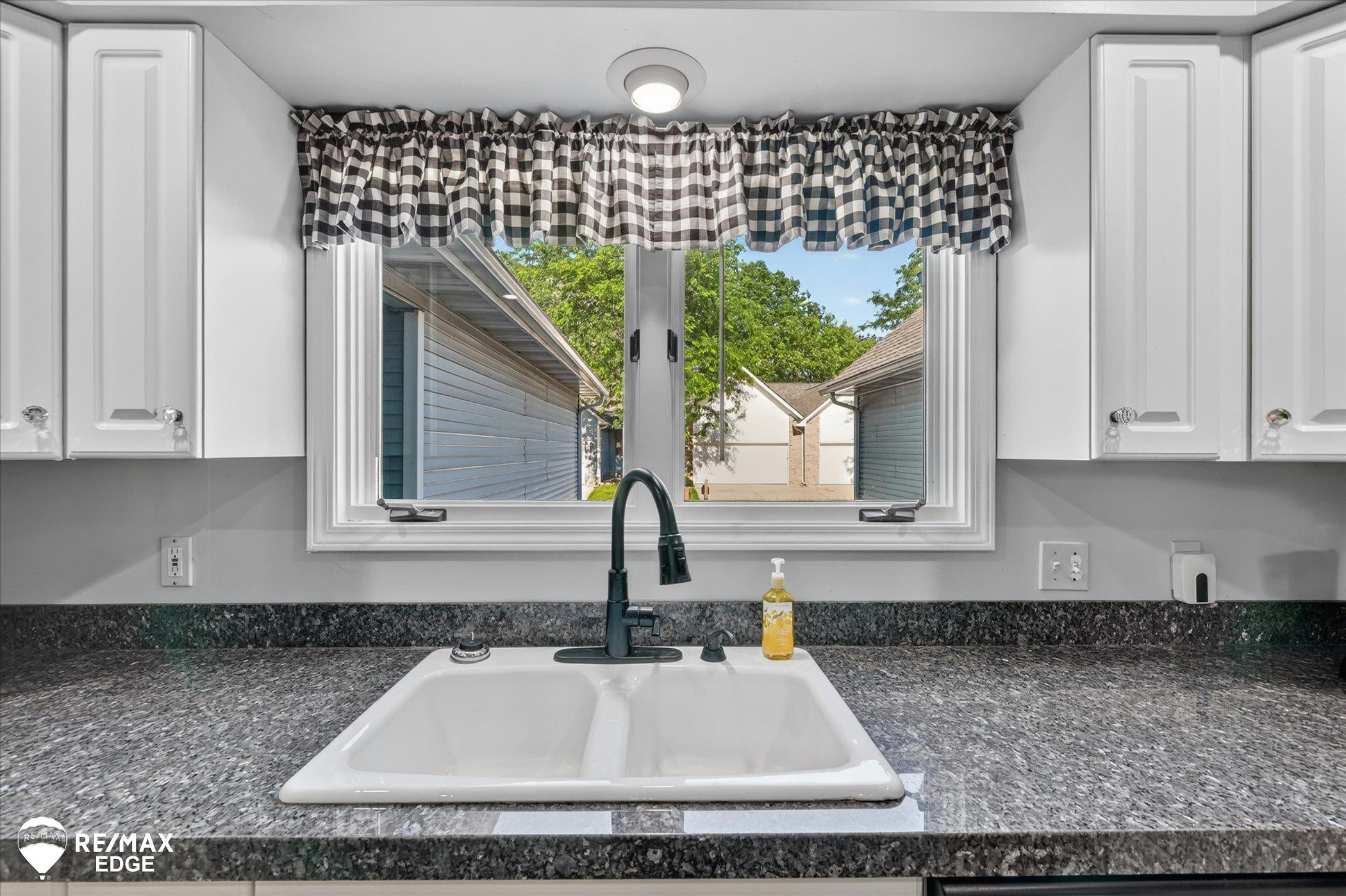 1060 Julie Drive, Davison, MI 48423 — Photo 18