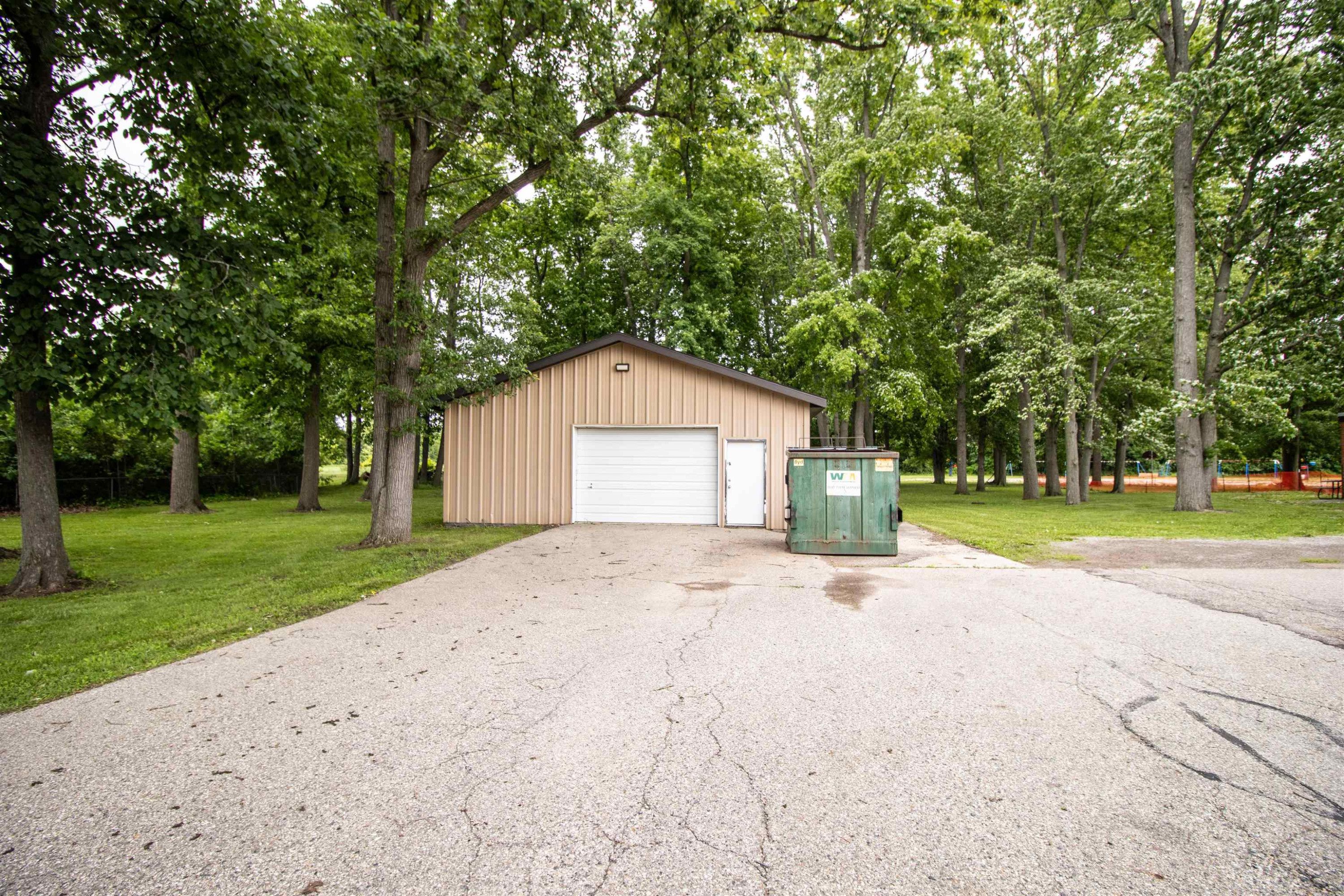 11218 N Linden Road, Clio, MI 48420 — Photo 52