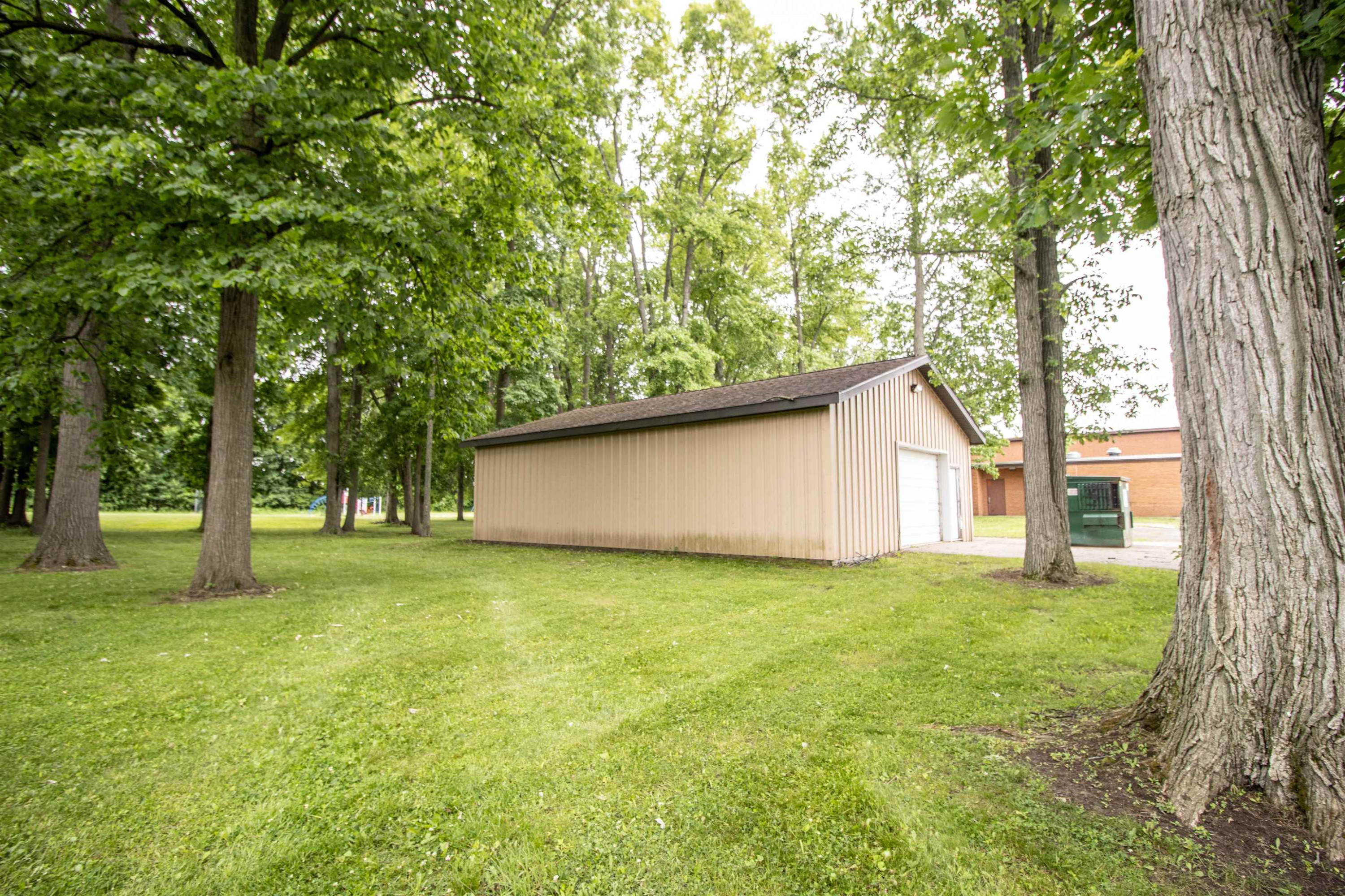 11218 N Linden Road, Clio, MI 48420 — Photo 54