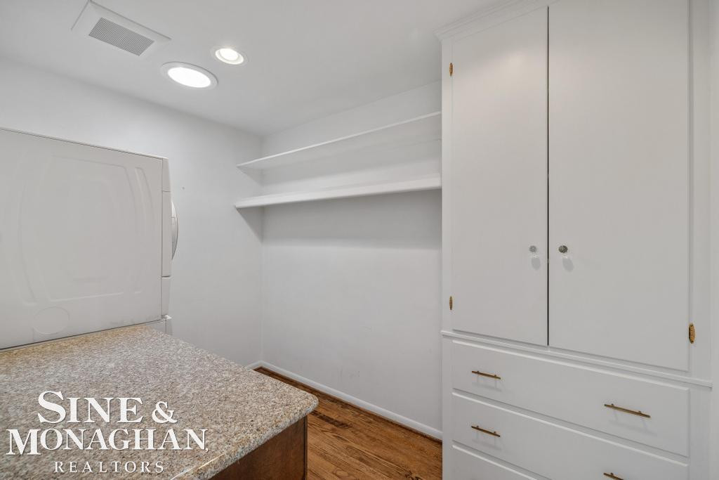 529 Lake Shore Road, Grosse Pointe Shores, MI 48236 — Photo 38