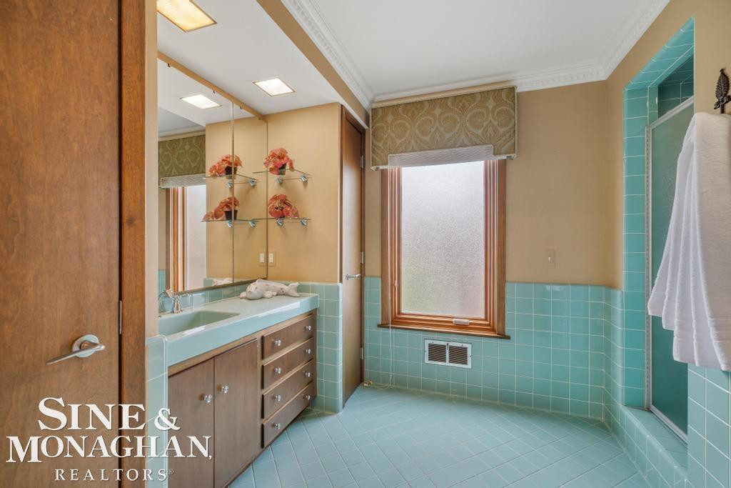 529 Lake Shore Road, Grosse Pointe Shores, MI 48236 — Photo 61