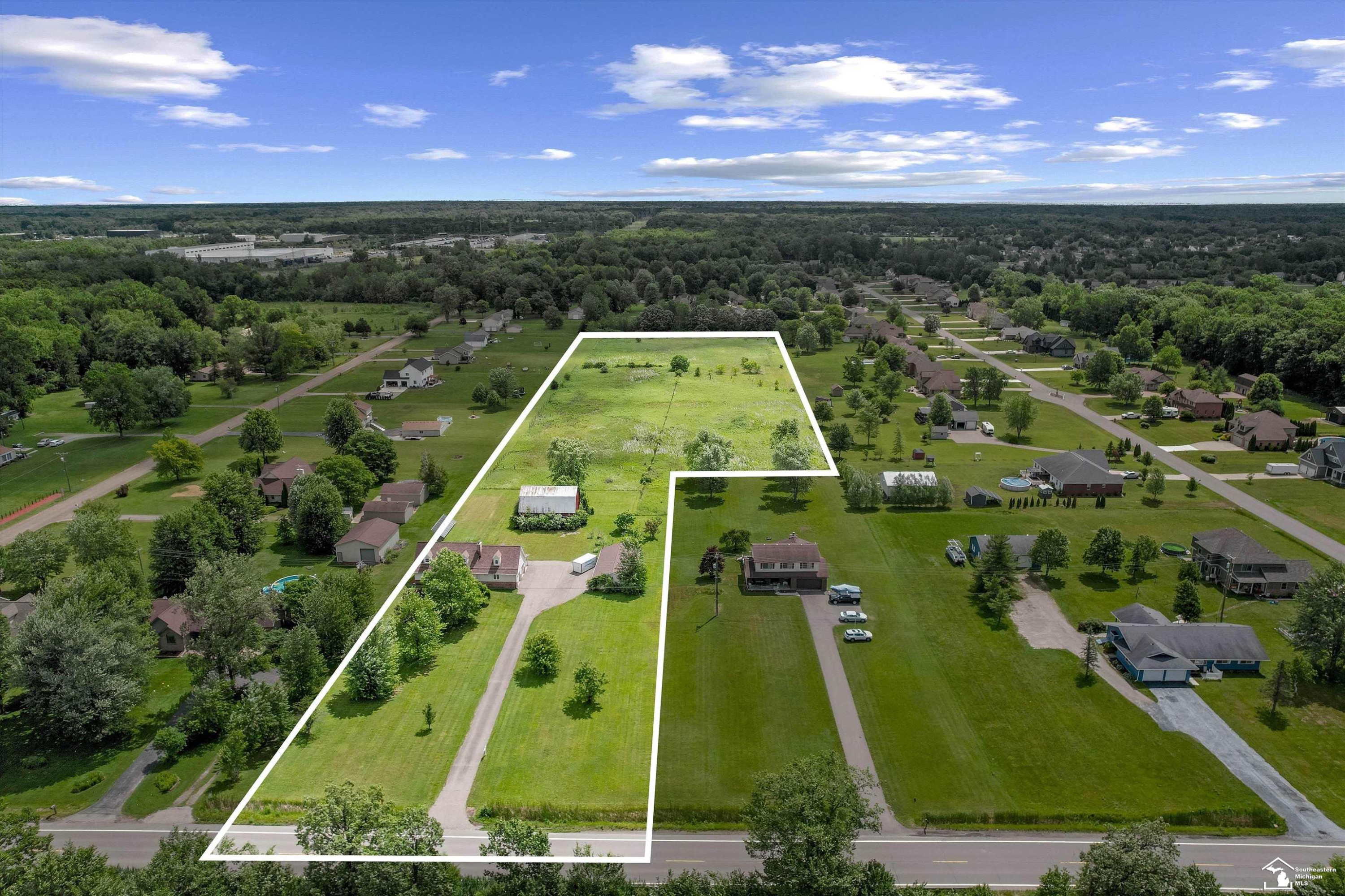 24677 WALTZ Road, New Boston, MI 48164 — Photo 20