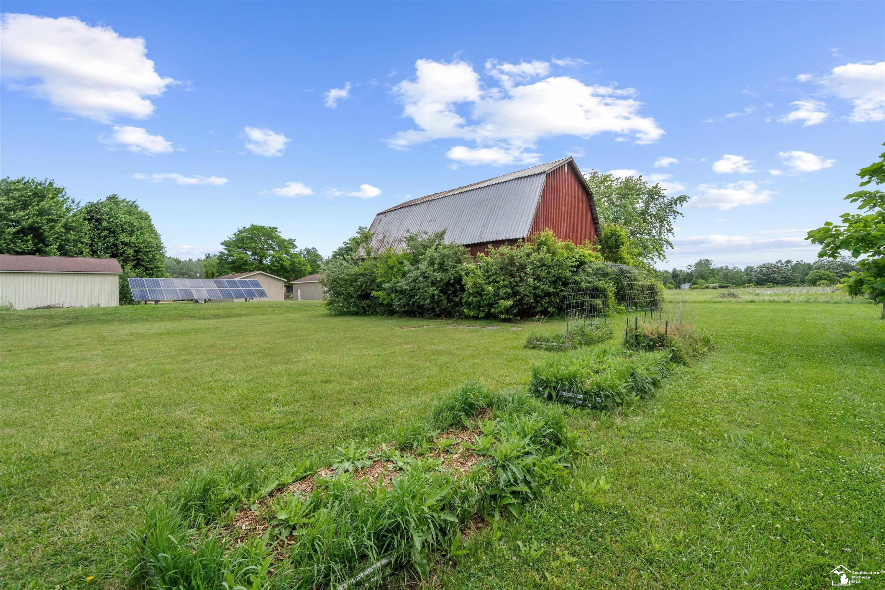 24677 WALTZ Road, New Boston, MI 48164 — Photo 60