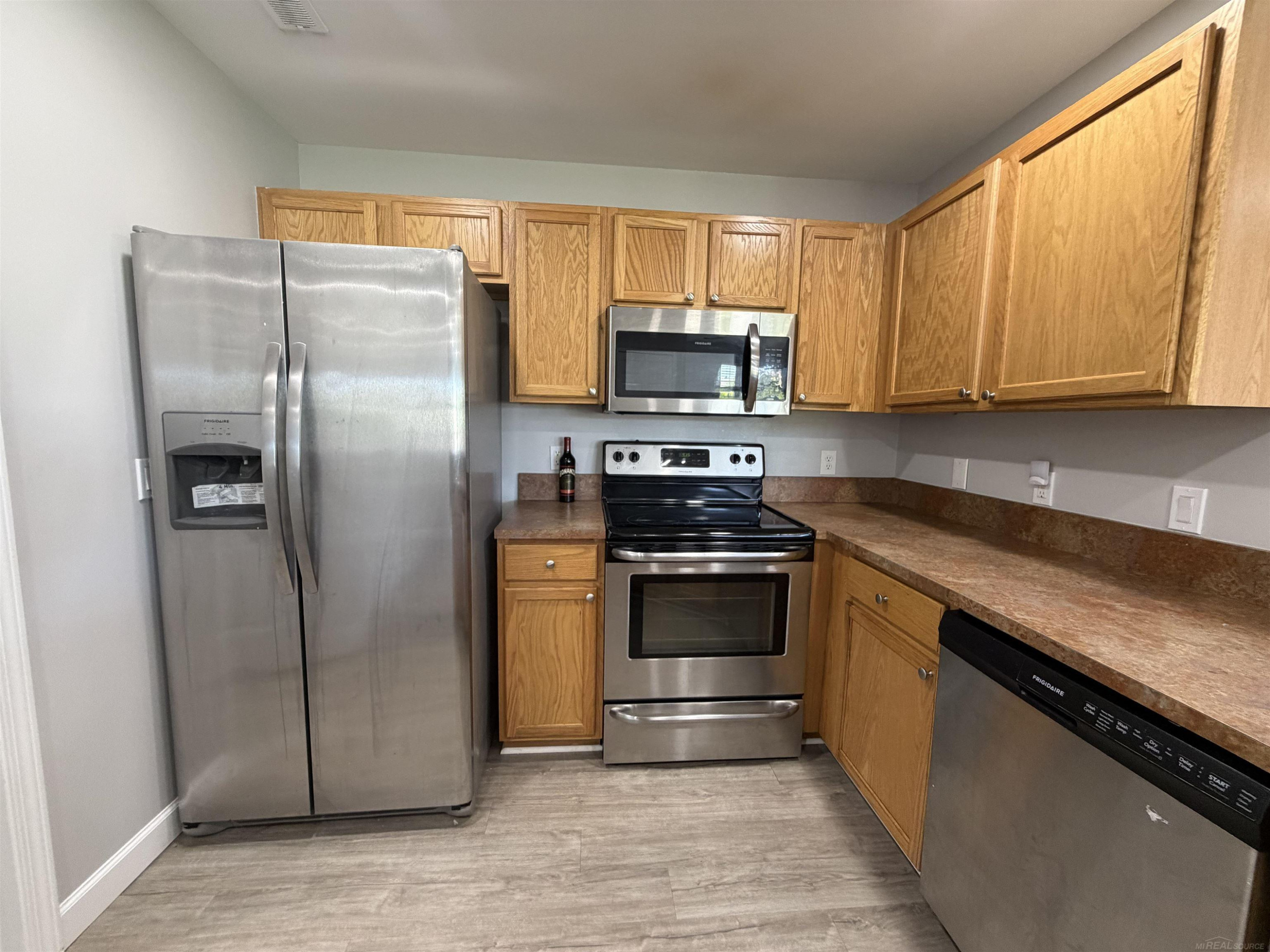 51768 Adler Park Drive, Chesterfield, MI — Photo 17