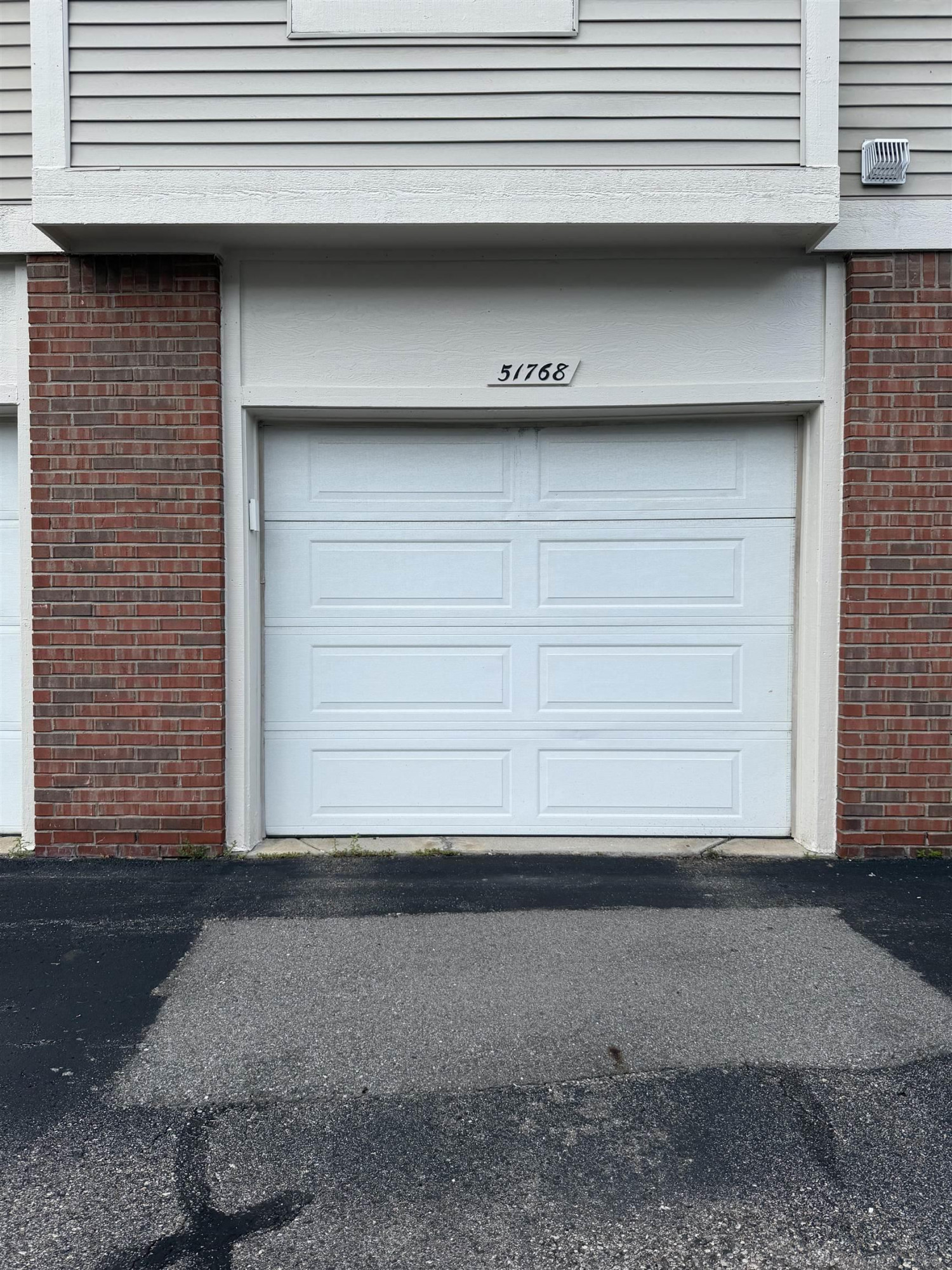 51768 Adler Park Drive, Chesterfield, MI — Photo 39