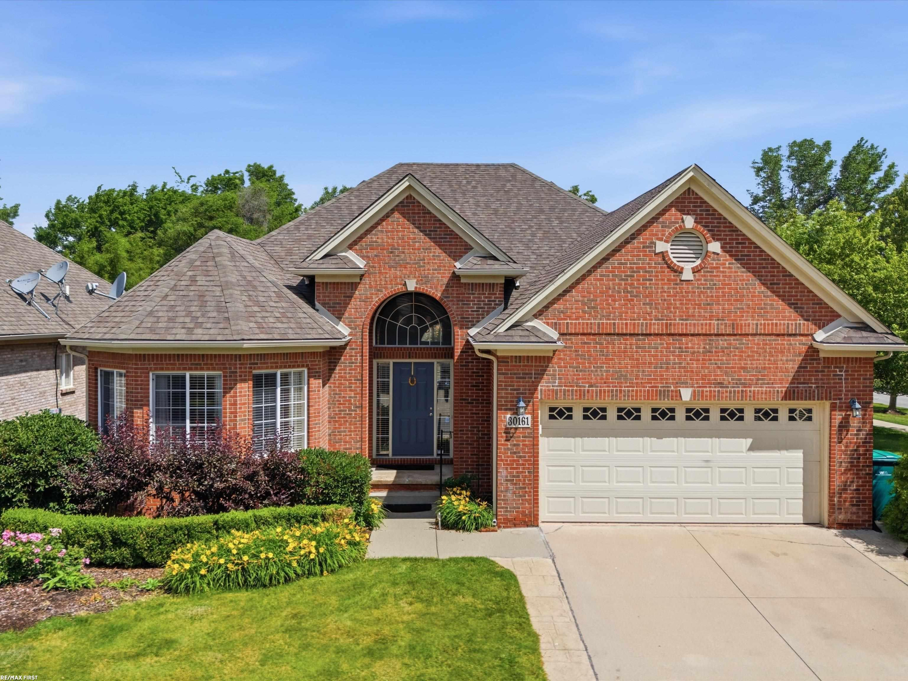 30161 Trailwood Drive, Warren, MI 48092 — Photo 4