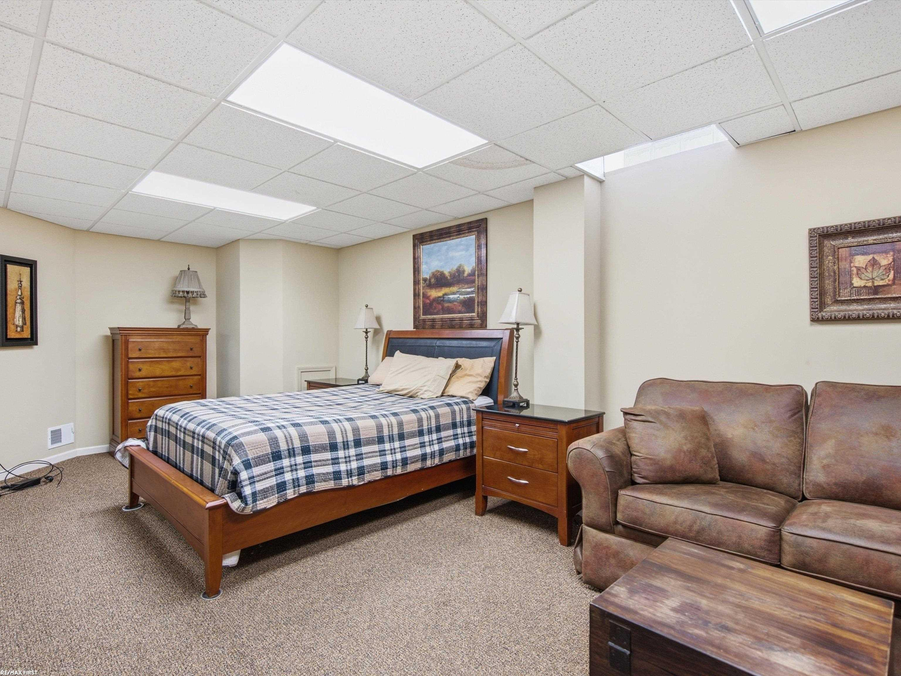 30161 Trailwood Drive, Warren, MI 48092 — Photo 42