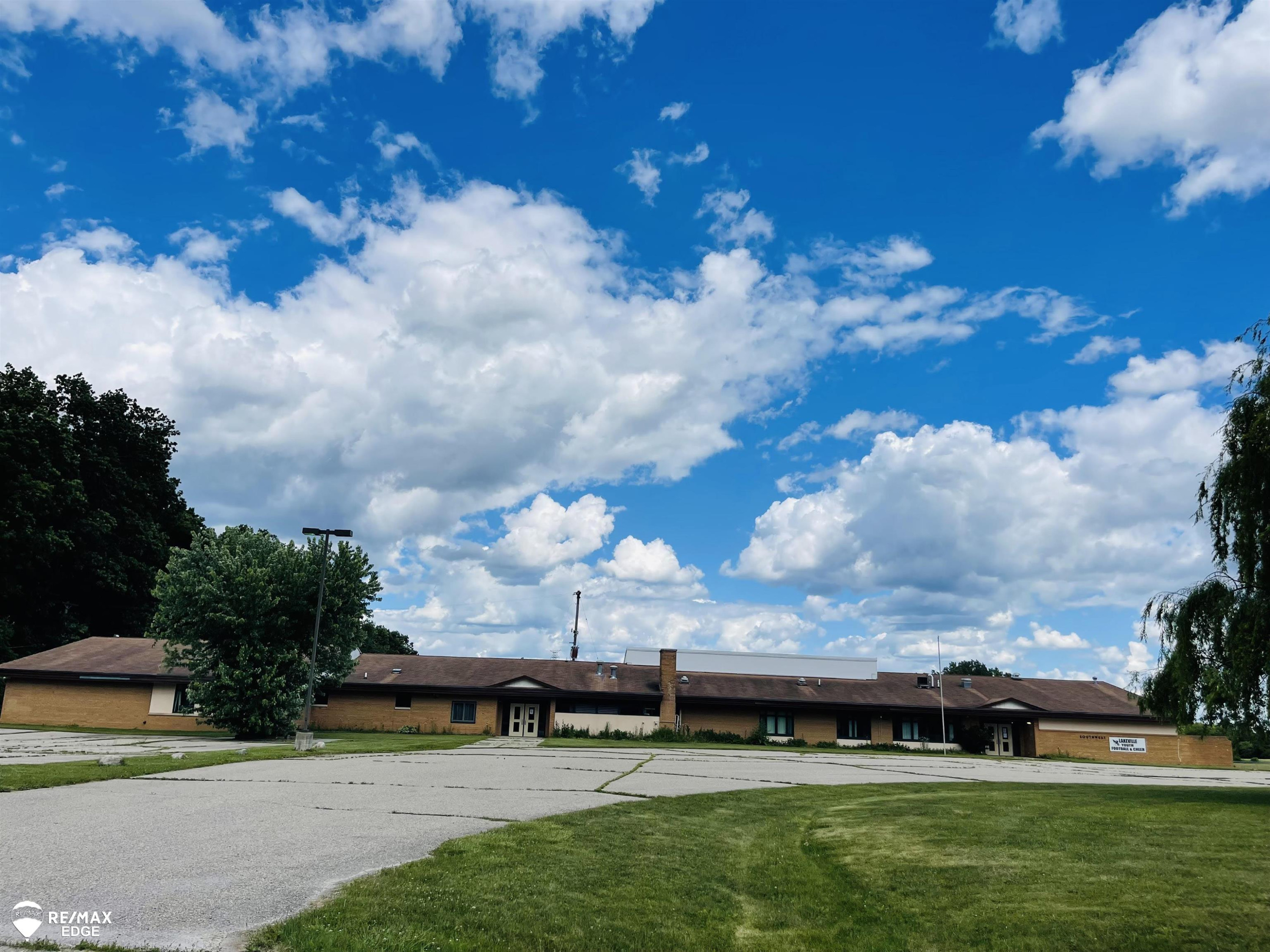 8254 N Gale Road, Mt. Morris, Otisville, MI 48463 — Photo 3