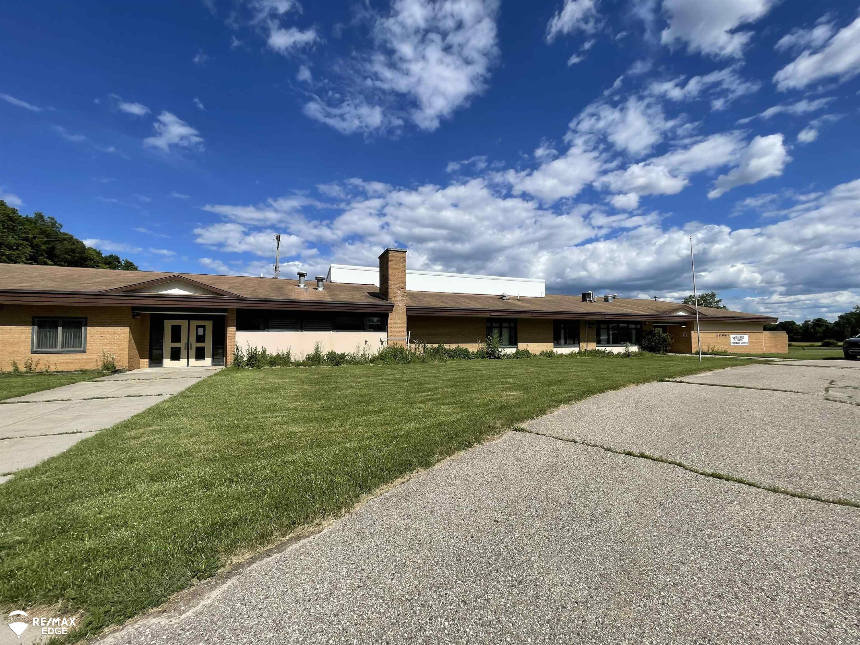 8254 N Gale Road, Mt. Morris, Otisville, MI 48463 — Photo 40