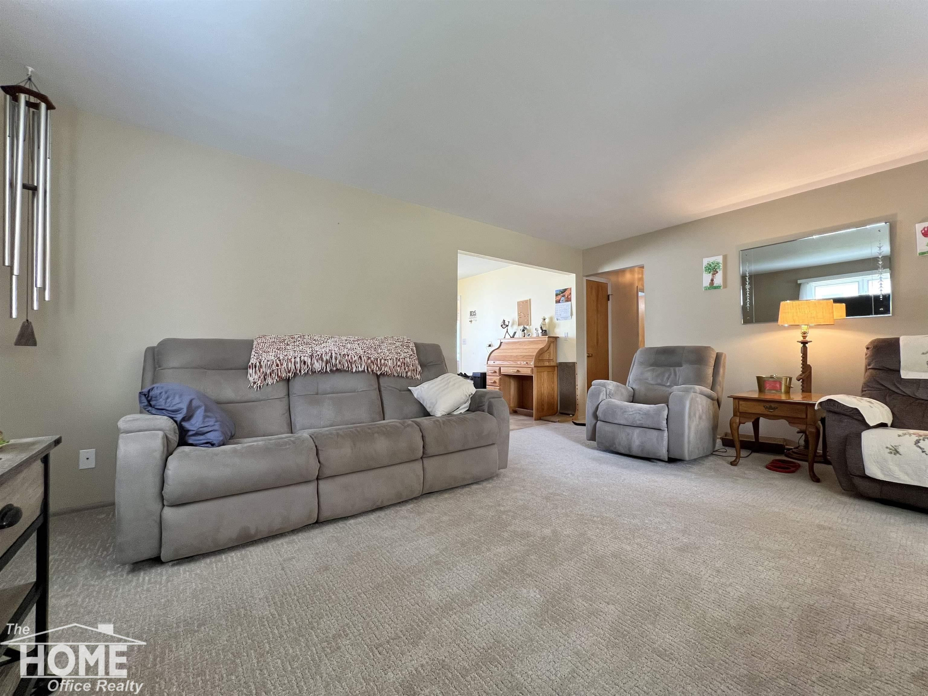 809 Moore Street, Owosso, MI 48867 — Photo 5