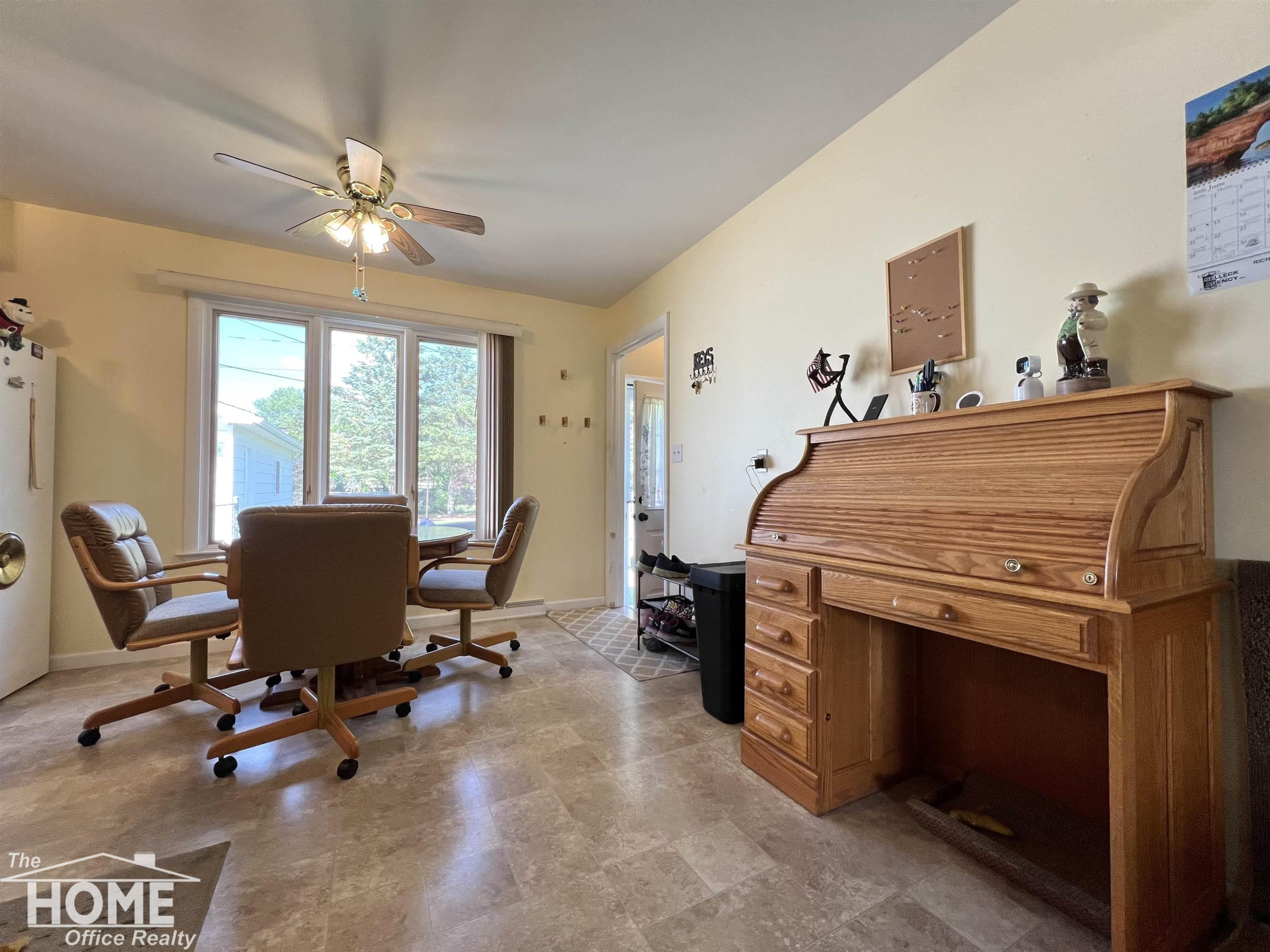 809 Moore Street, Owosso, MI 48867 — Photo 7