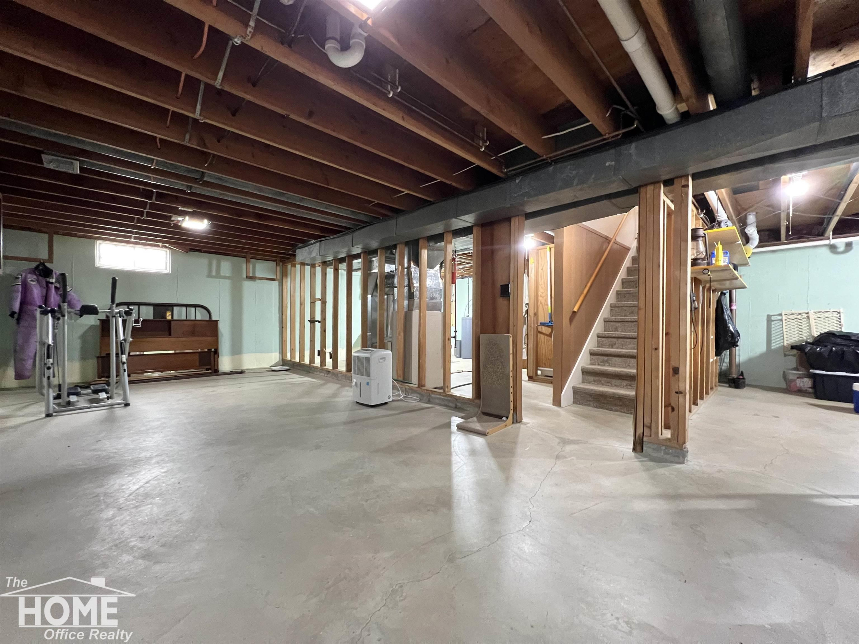 809 Moore Street, Owosso, MI 48867 — Photo 21