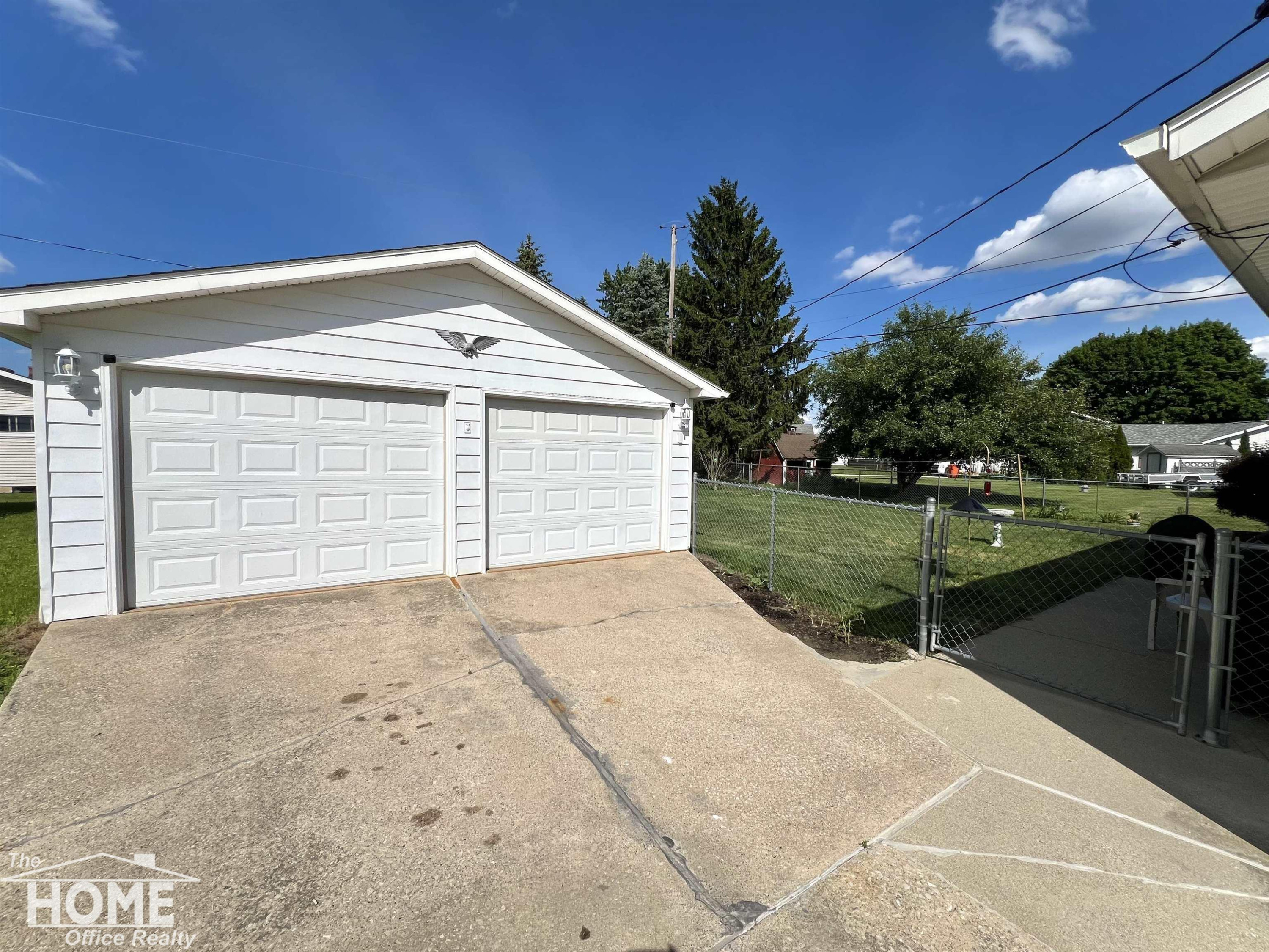 809 Moore Street, Owosso, MI 48867 — Photo 26