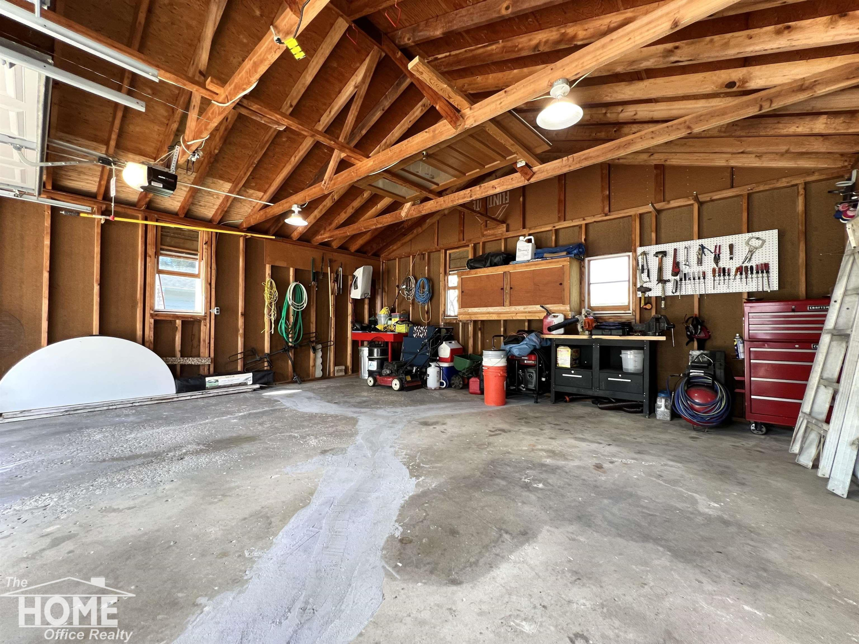 809 Moore Street, Owosso, MI 48867 — Photo 27