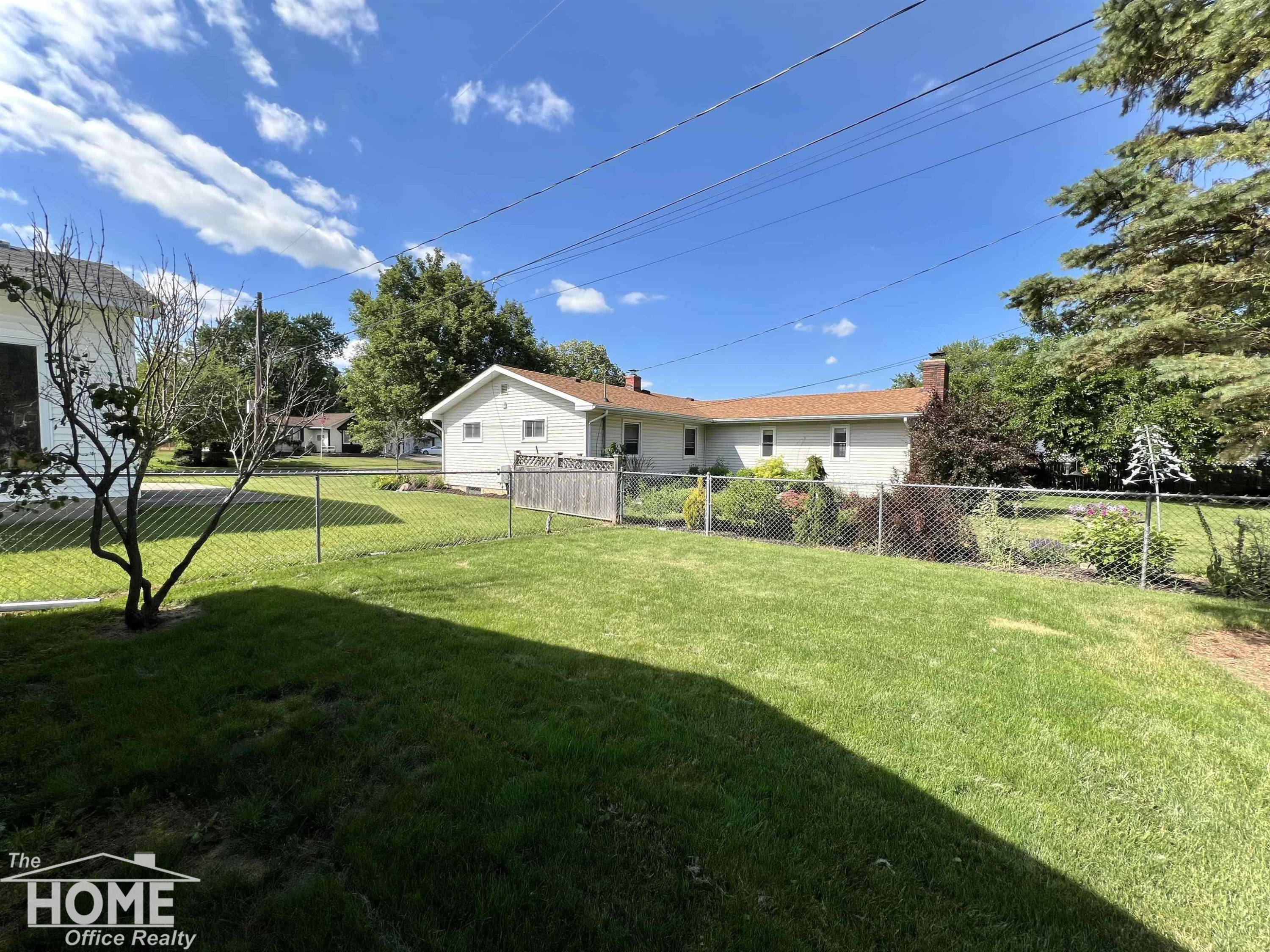 809 Moore Street, Owosso, MI 48867 — Photo 35