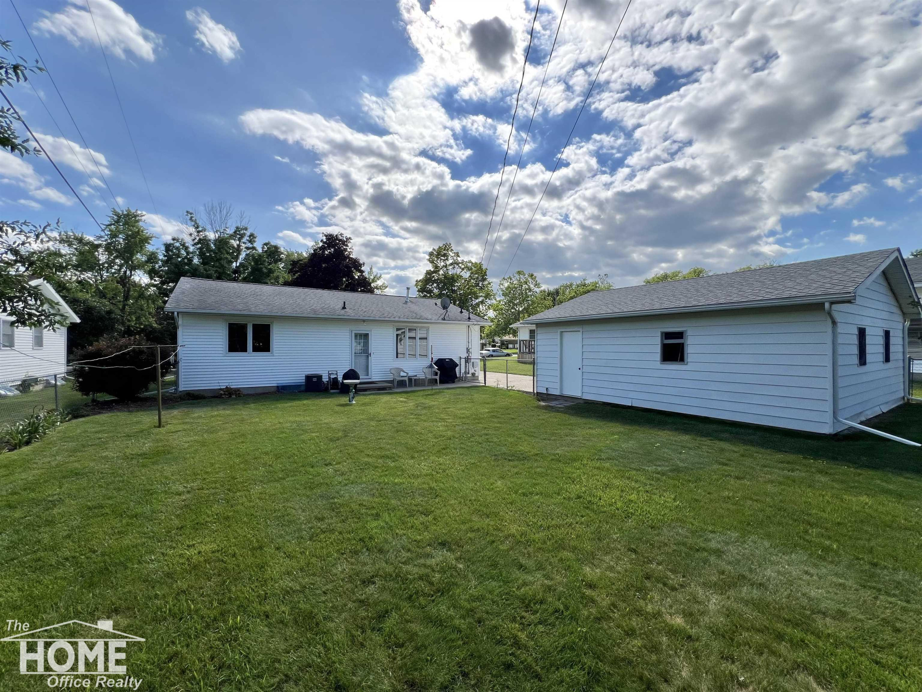 809 Moore Street, Owosso, MI 48867 — Photo 38