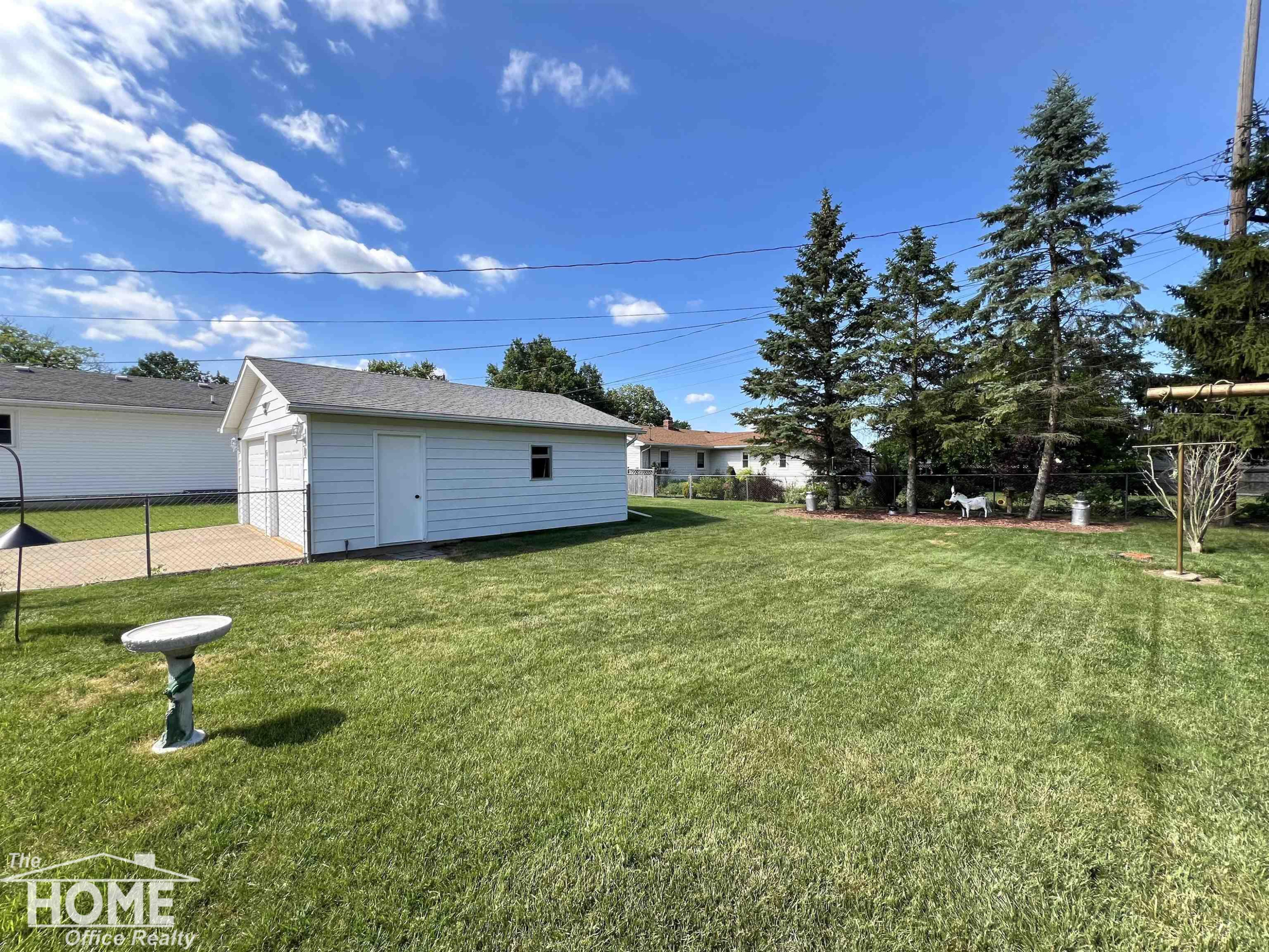 809 Moore Street, Owosso, MI 48867 — Photo 42