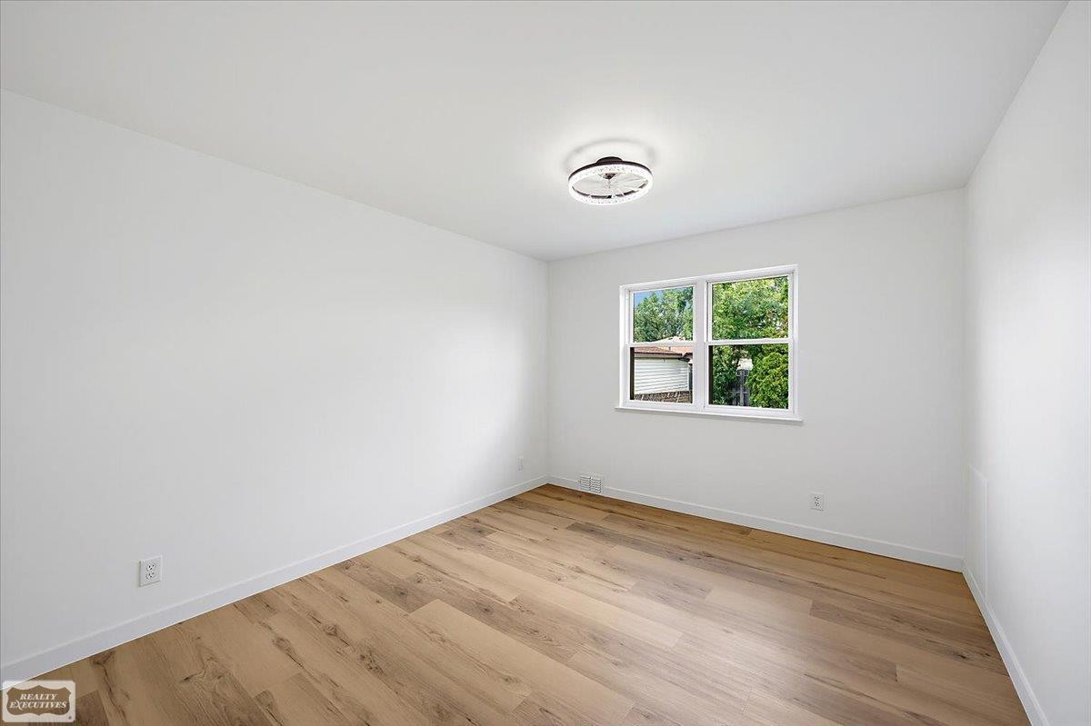 16209 Secretariat Street, Roseville, MI 48066 — Photo 15
